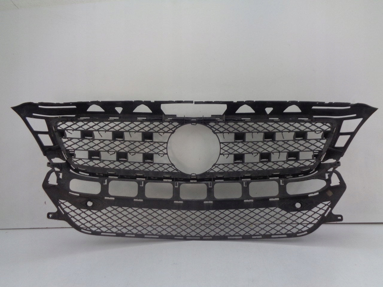 Kühlergrill Mercedes W218 FRONTGRILL A2188850165 Kühlergitter