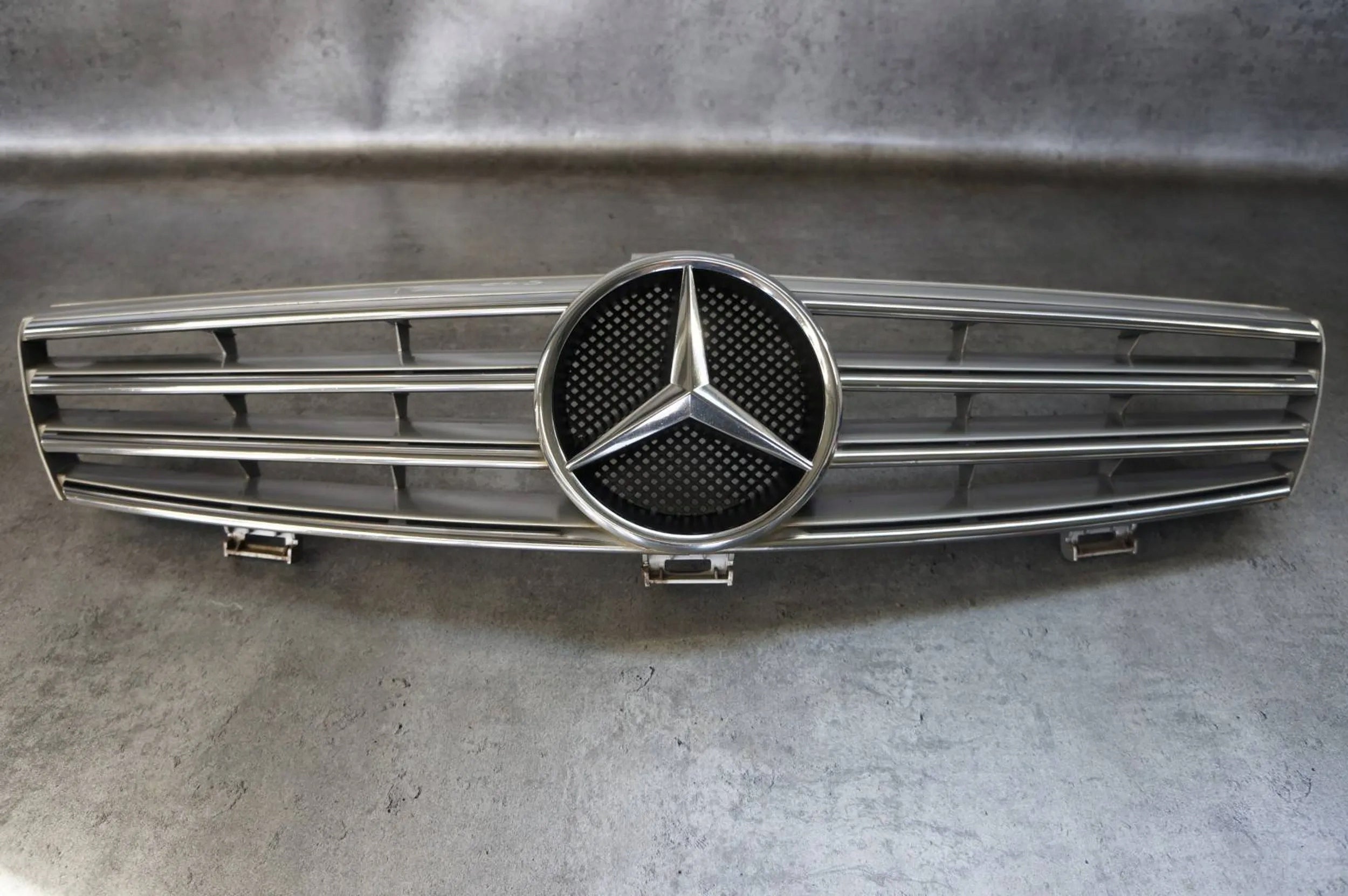  Kühlergrill Mercedes W219 FRONTGRILL A2198800083 Kühlergitter product image