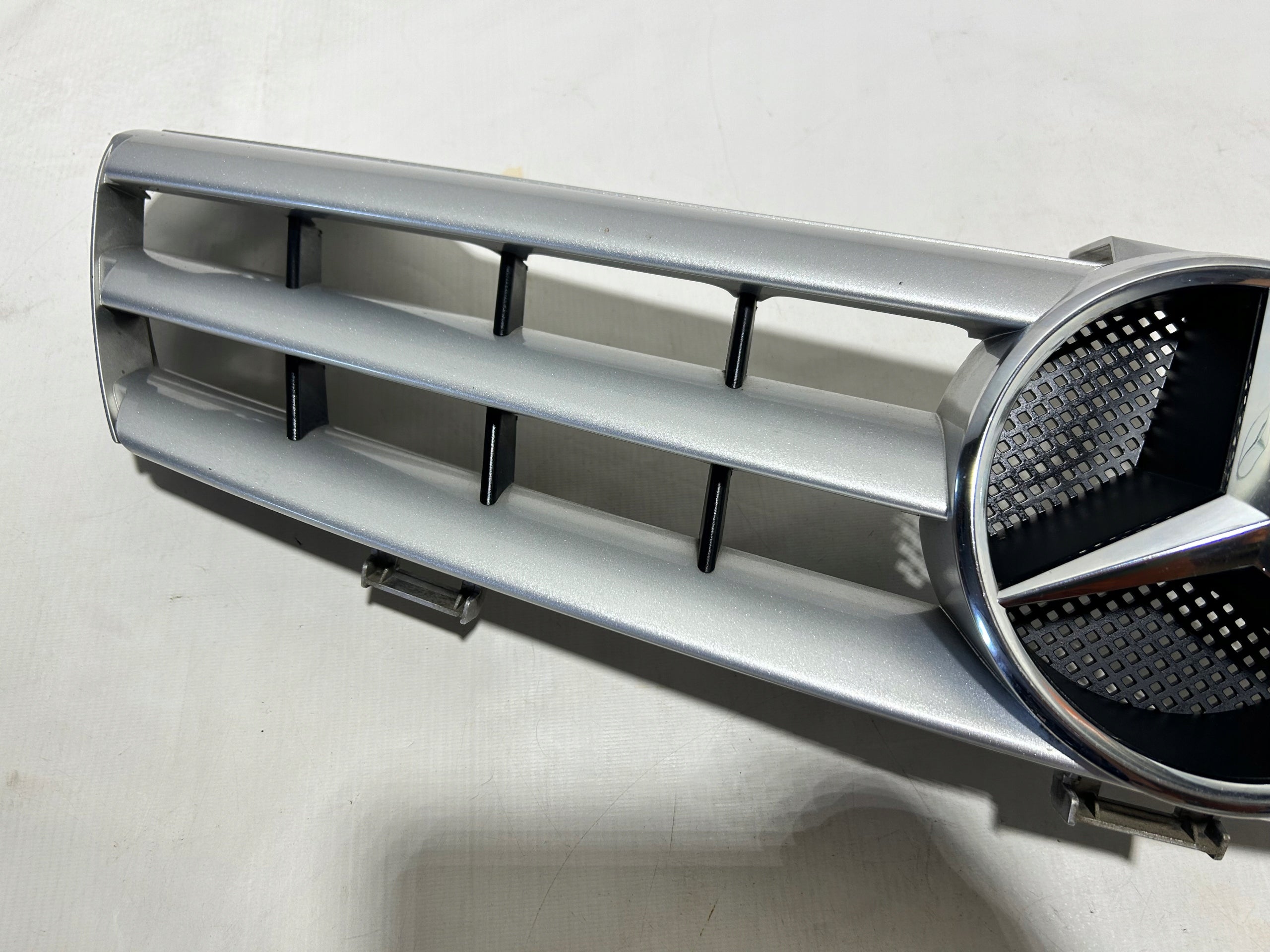 Kühlergrill Mercedes W219 FRONTGRILL A2198800783 Kühlergitter