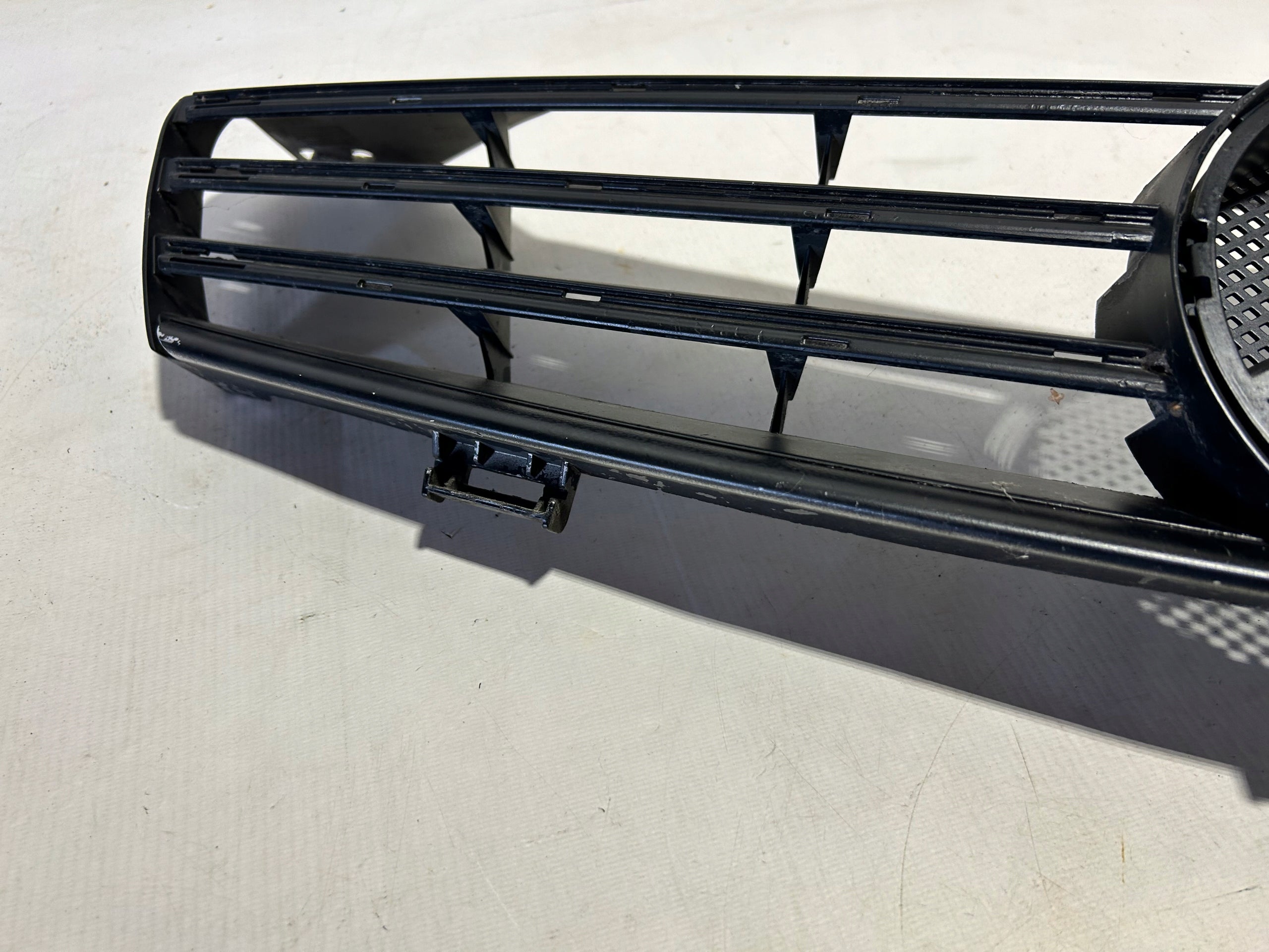 Kühlergrill Mercedes W219 FRONTGRILL A2198800083 Kühlergitter