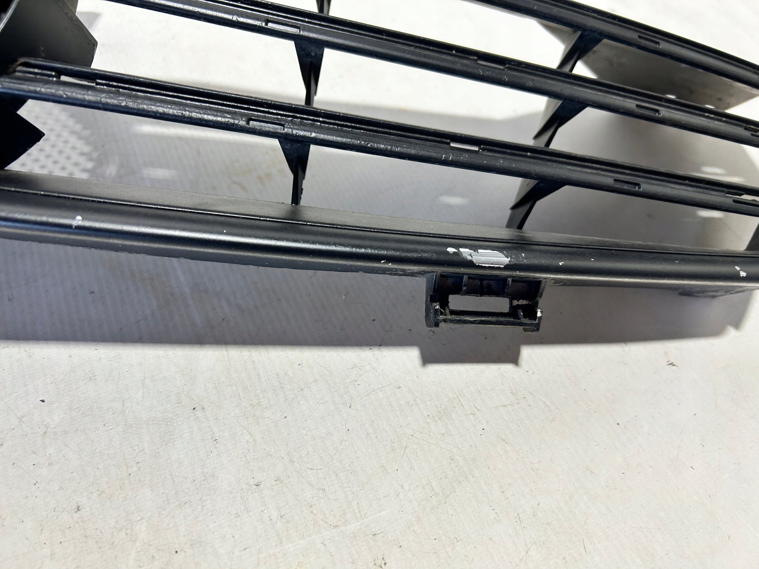 Kühlergrill Mercedes W219 FRONTGRILL A2198800083 Kühlergitter