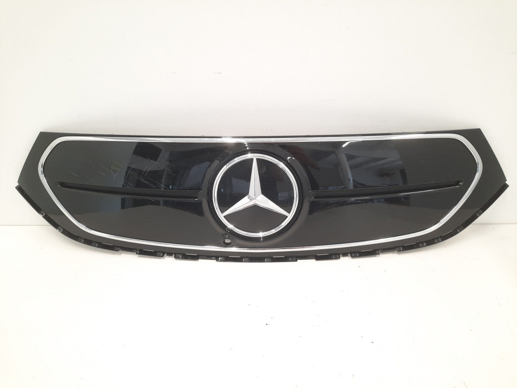  Kühlergrill Mercedes H243 A243 FRONTGRILL A2438884200 Kühlergitter product image