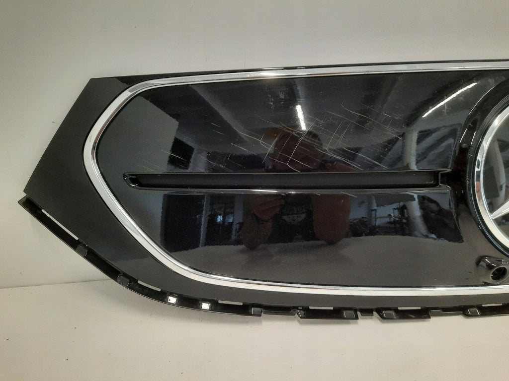 Kühlergrill Mercedes H243 A243 FRONTGRILL A2438884200 Kühlergitter