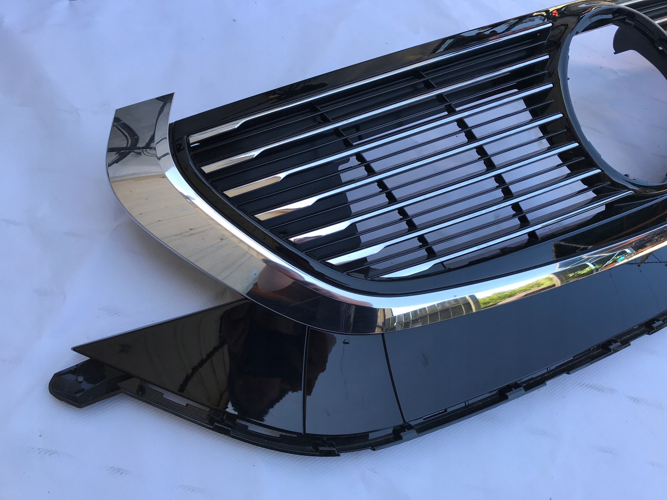 Kühlergrill Mercedes W293 FRONTGRILL A2938850200 Kühlergitter