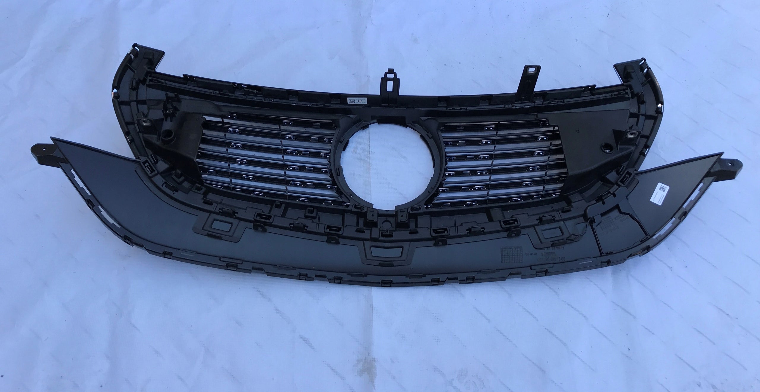 Kühlergrill Mercedes W293 FRONTGRILL A2938850200 Kühlergitter