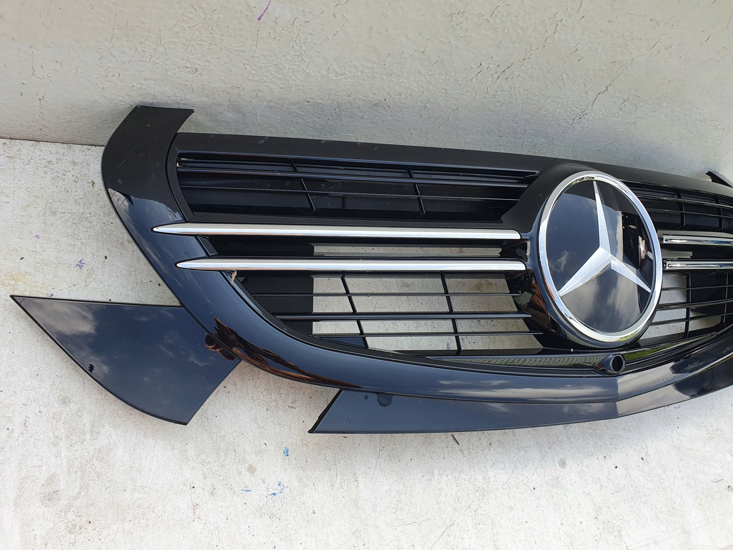 Kühlergrill Mercedes W293 FRONTGRILL A2938884100 Kühlergitter