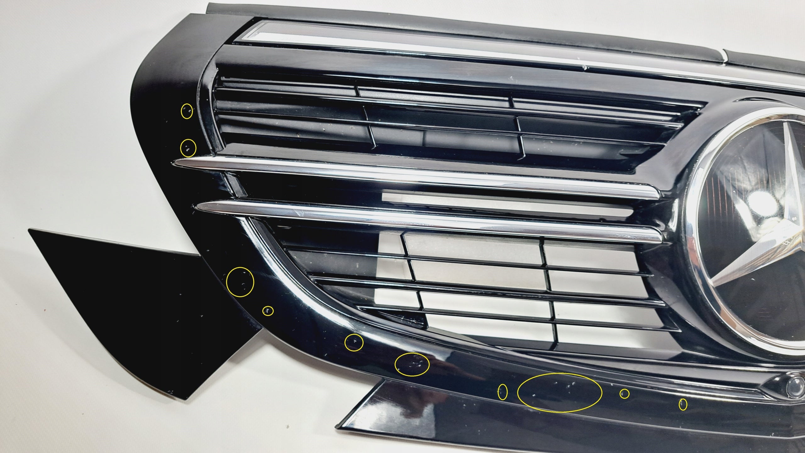 Kühlergrill Mercedes W293 FRONTGRILL A2938883800 Kühlergitter