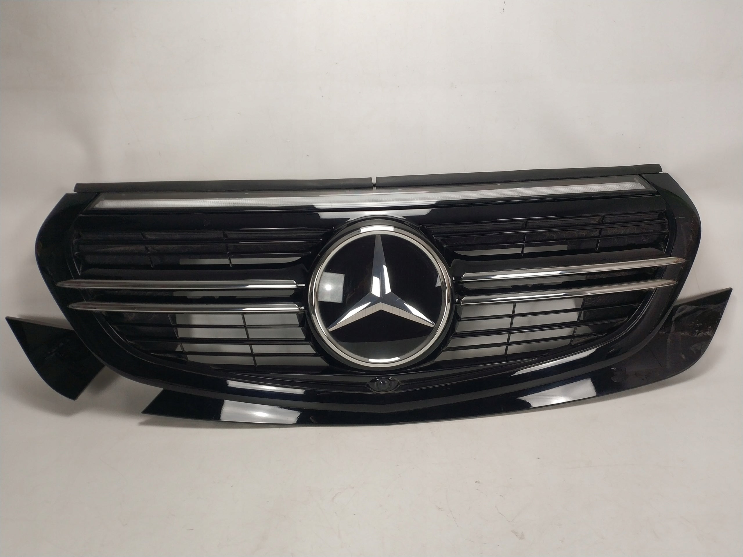 Kühlergrill Mercedes W293 FRONTGRILL A0008880500 Kühlergitter