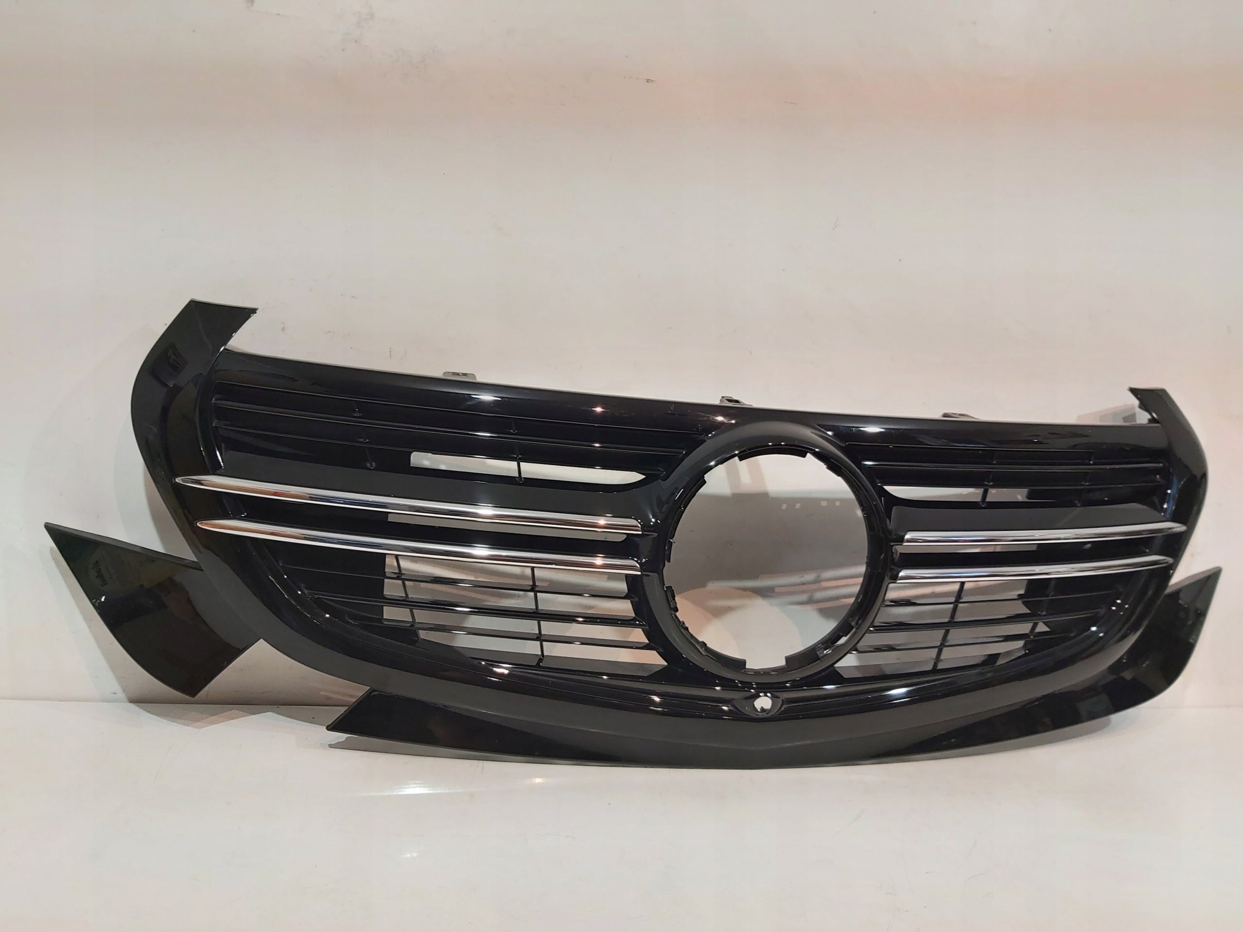 Kühlergrill Mercedes W293 FRONTGRILL A2938884100 Kühlergitter