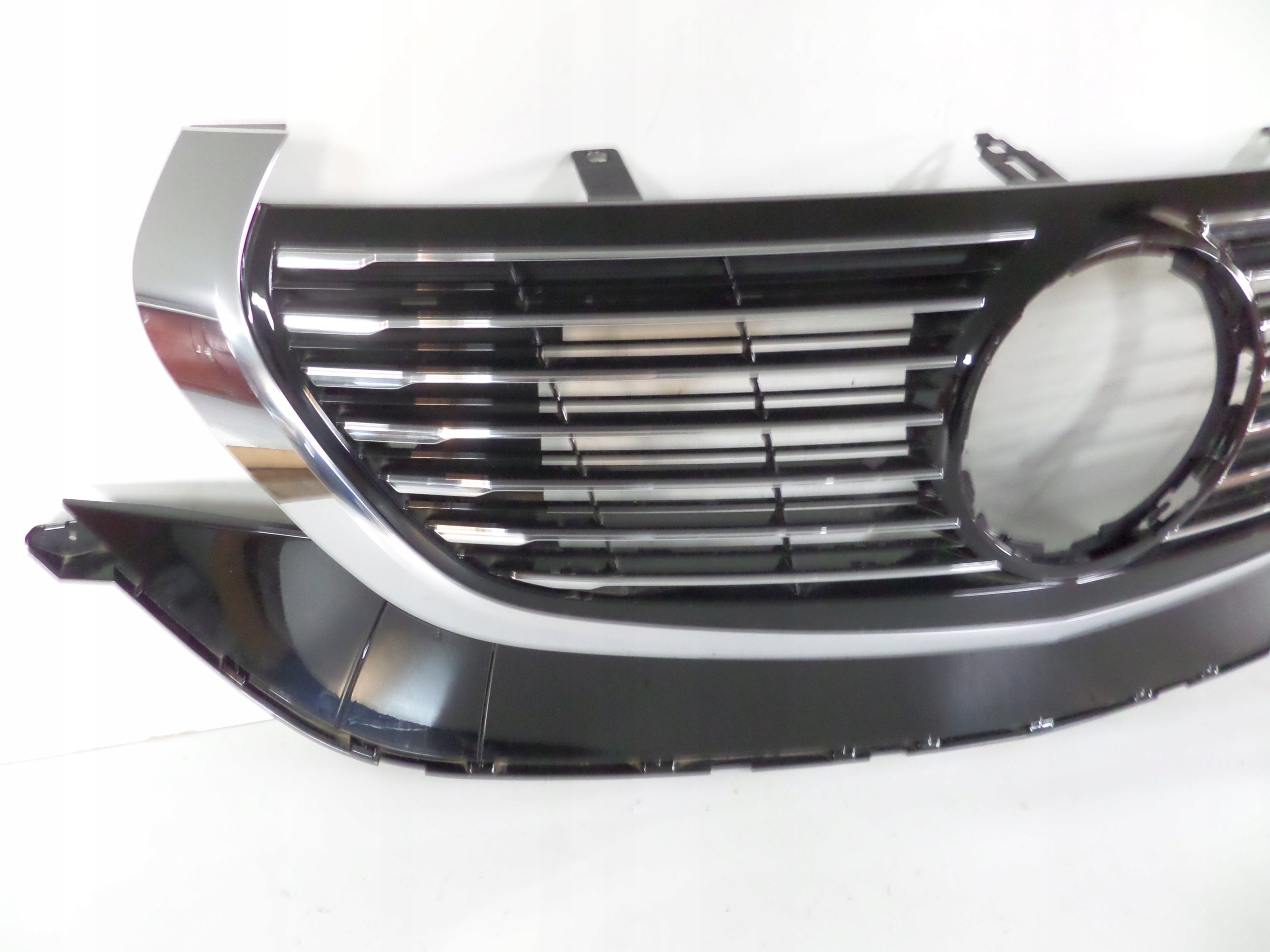 Kühlergrill Mercedes W293 FRONTGRILL A2938881800 Kühlergitter