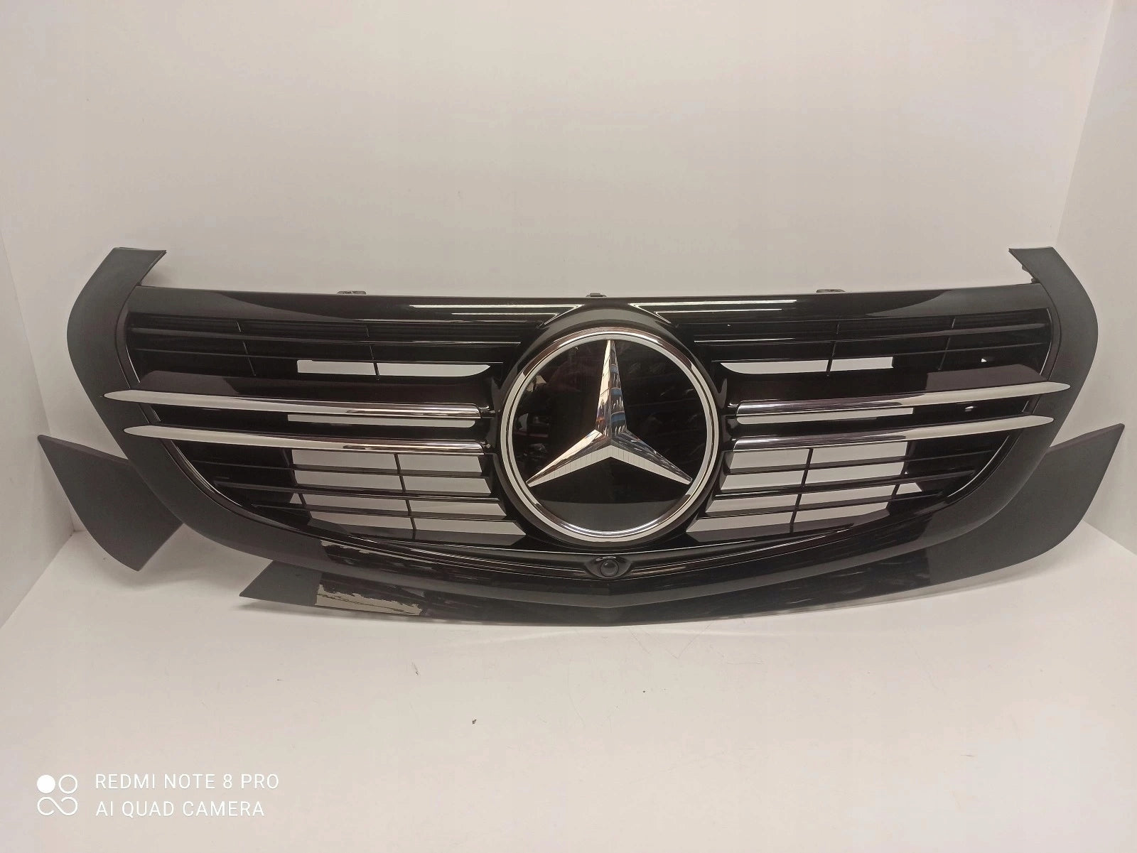 Kühlergrill Mercedes W293 FRONTGRILL A2938883500 Kühlergitter