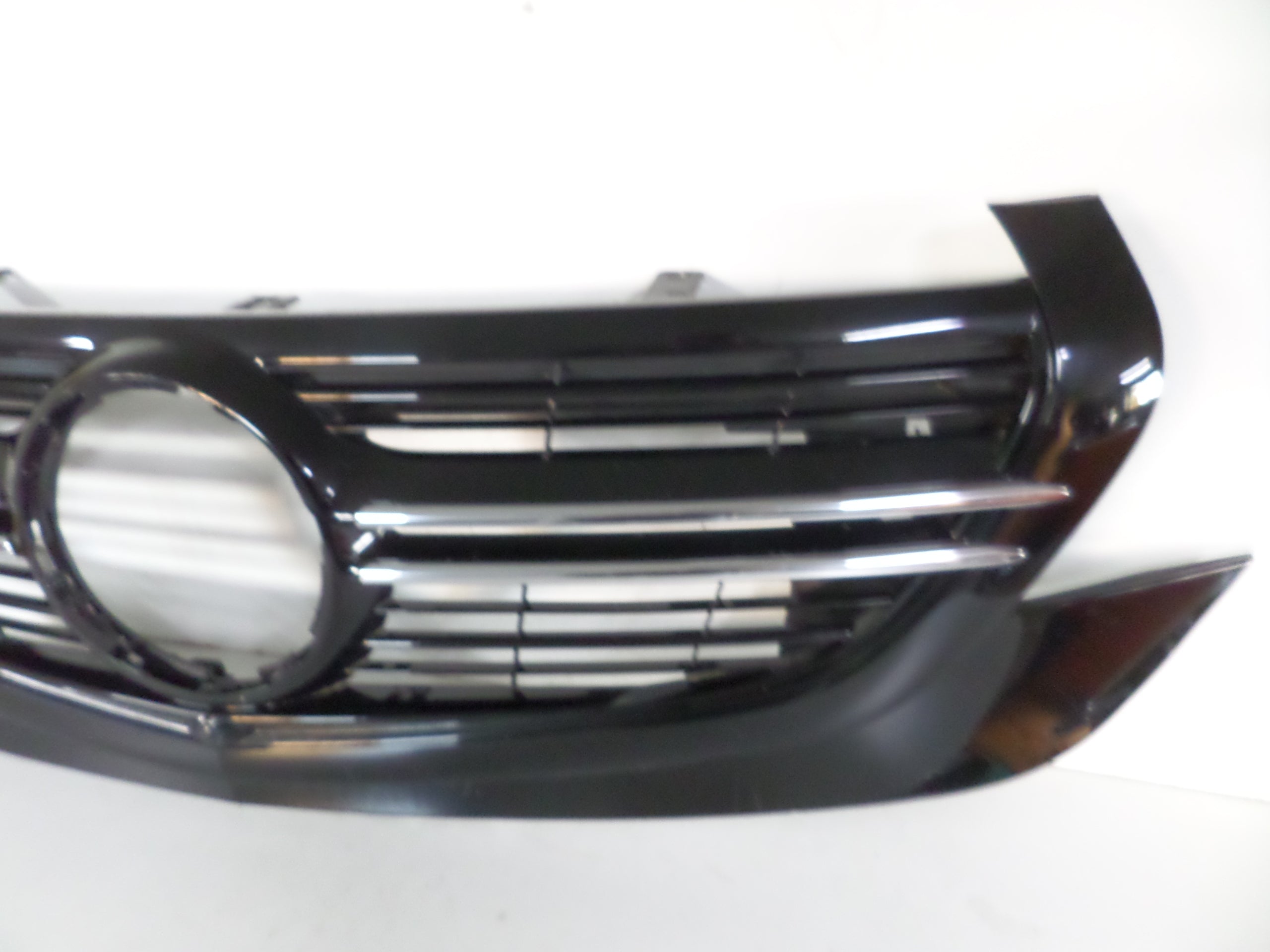 Kühlergrill Mercedes W293 FRONTGRILL A2938883800 Kühlergitter