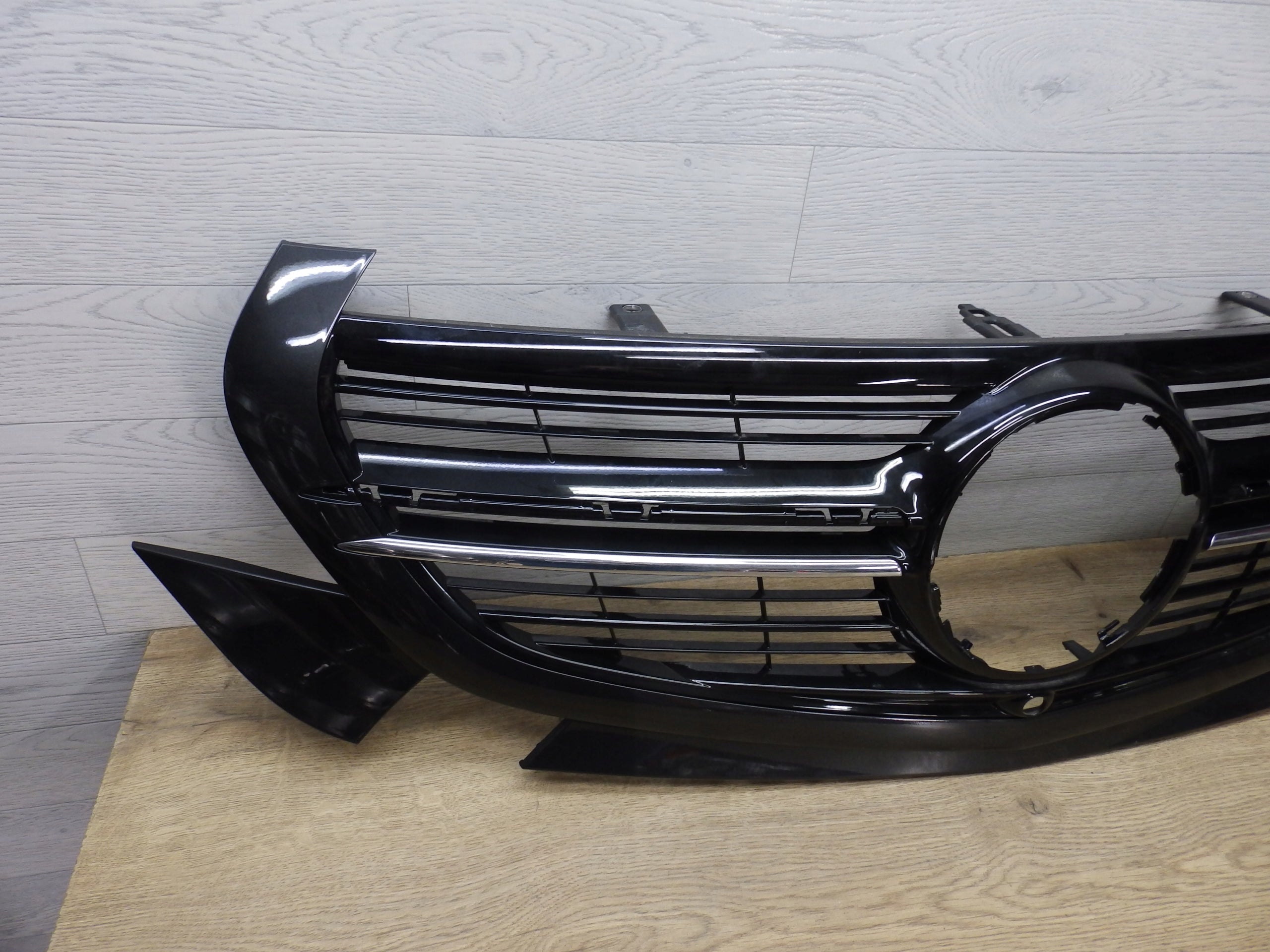 Kühlergrill Mercedes W293 FRONTGRILL A2938884100 Kühlergitter