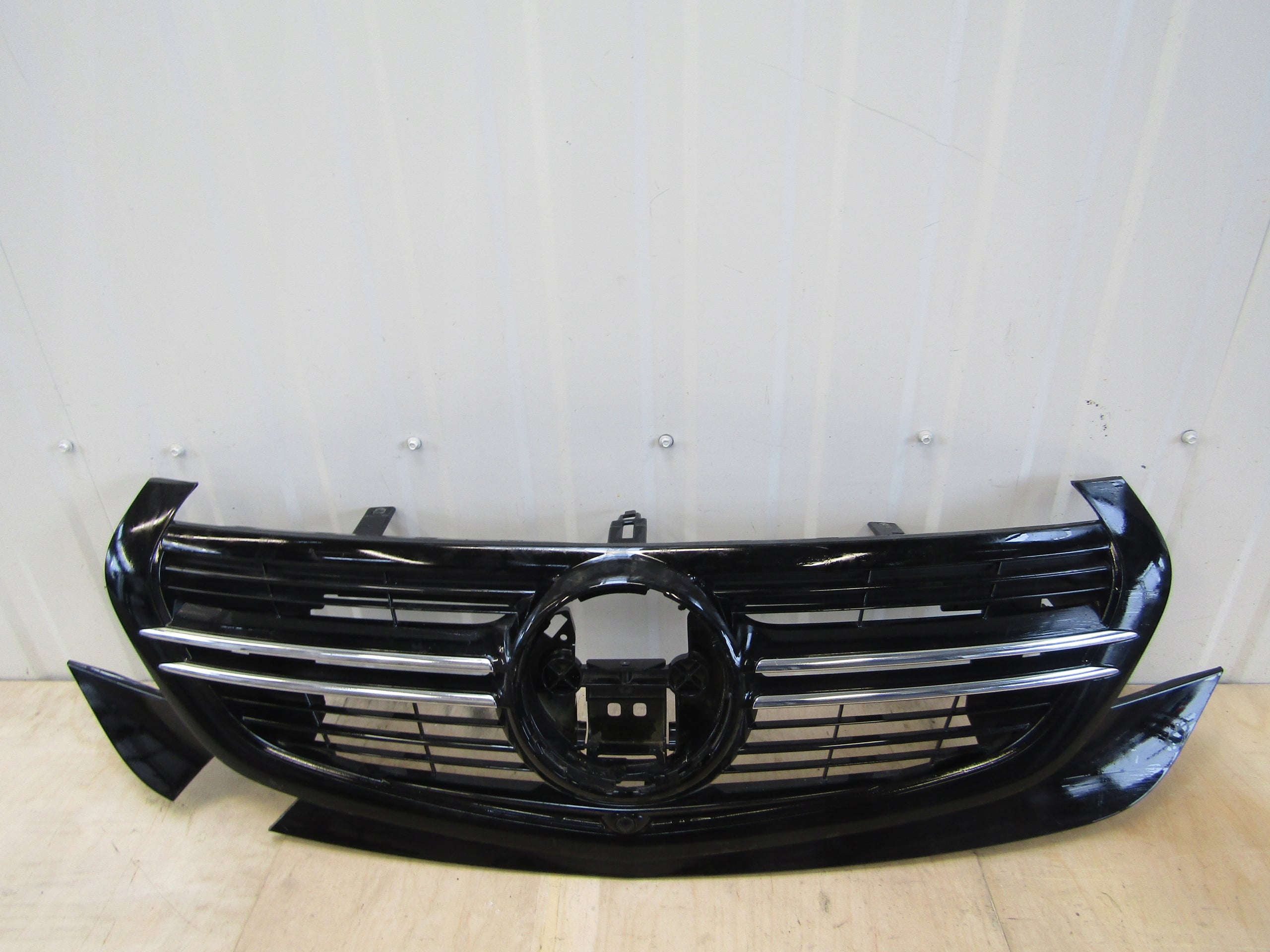  Kühlergrill Mercedes W293 FRONTGRILL A2938883800 Kühlergitter product image