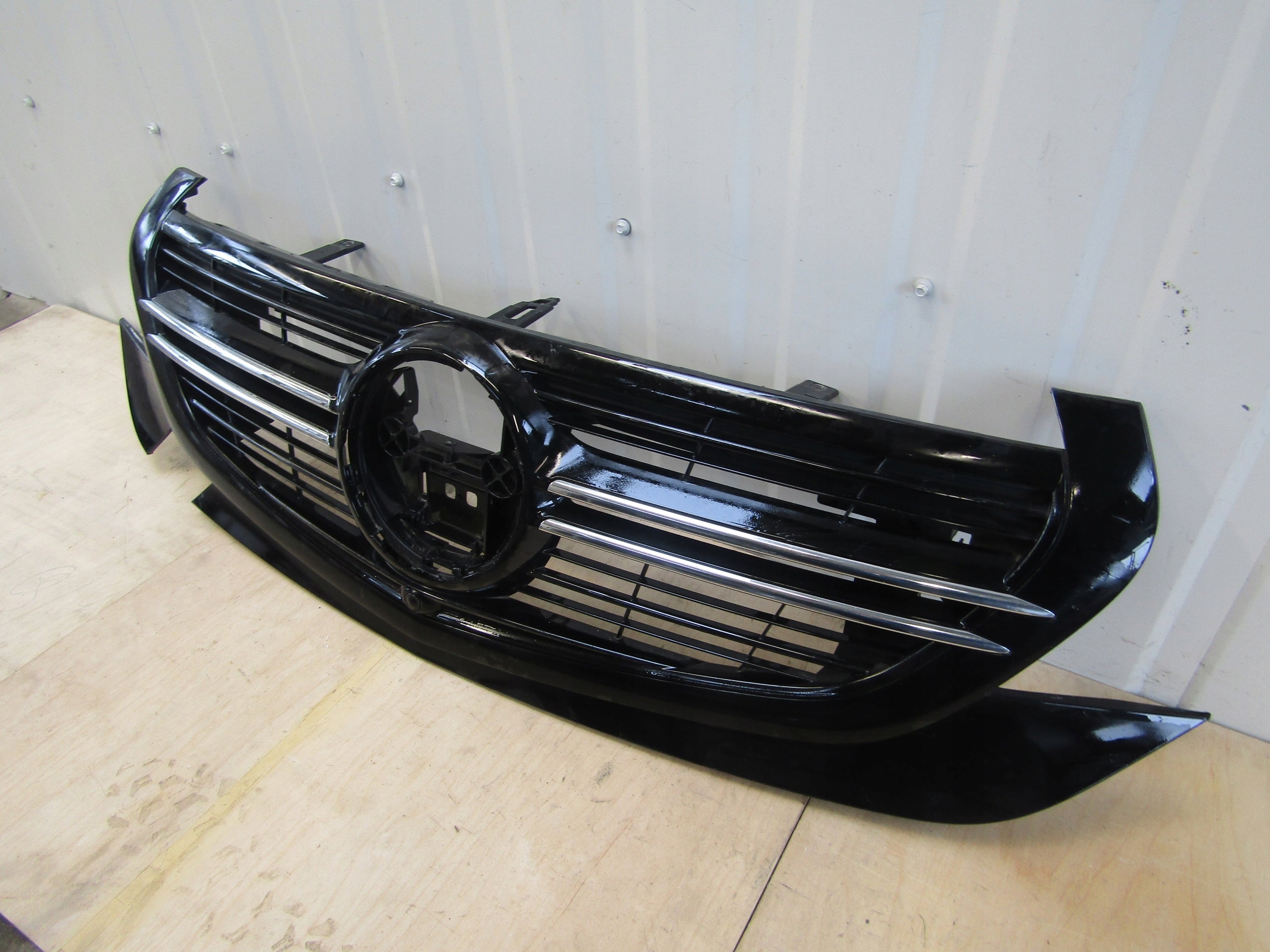 Kühlergrill Mercedes W293 FRONTGRILL A2938883800 Kühlergitter