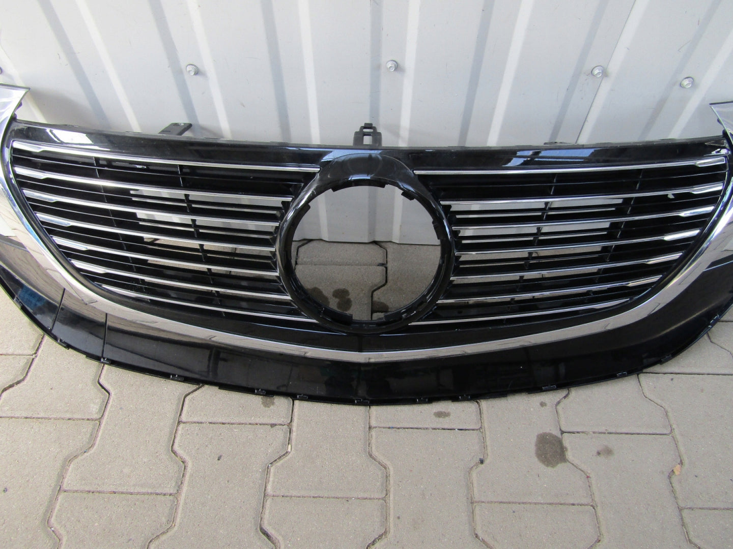 Kühlergrill Mercedes EQC N293 FRONTGRILL A2938880000 Kühlergitter