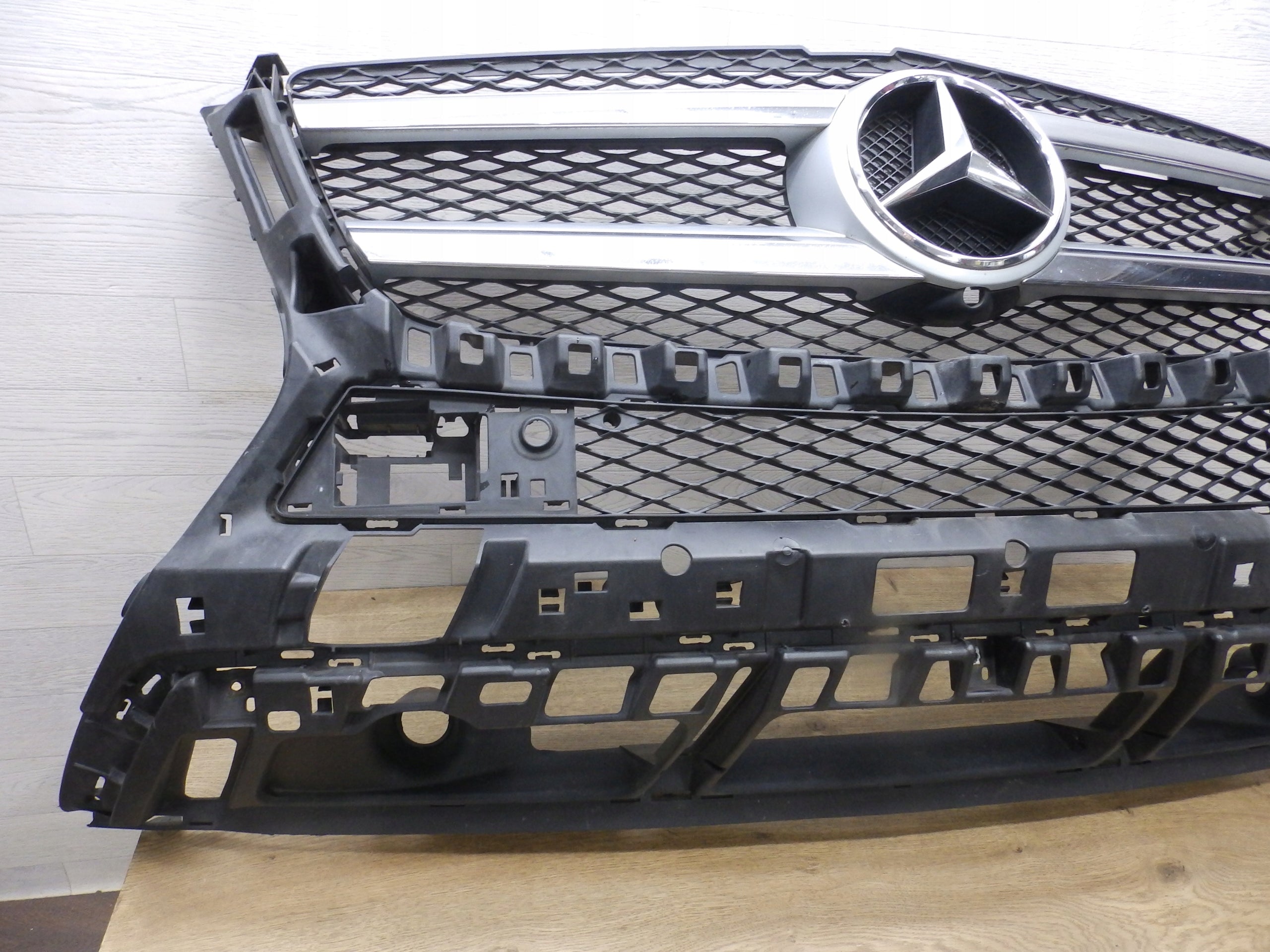 Kühlergrill Mercedes A166 FRONTGRILL A1668802803 Kühlergitter