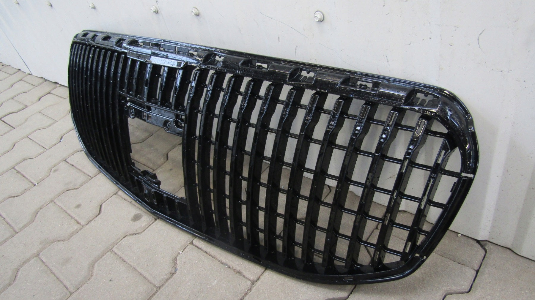 Kühlergrill Mercedes W167 FRONTGRILL A1678801806 Kühlergitter