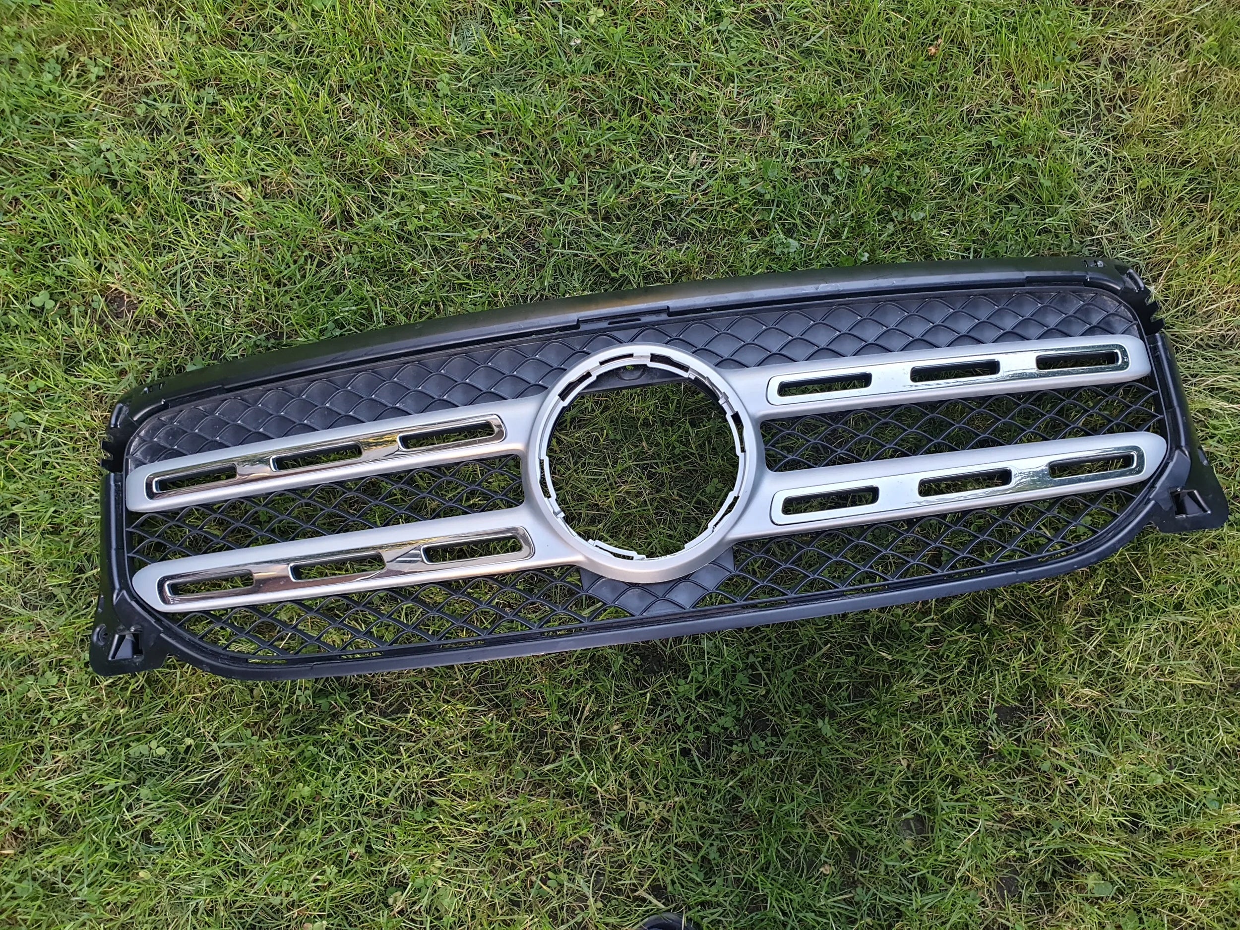  Kühlergrill Mercedes GLB X247 FRONTGRILL A2478805500 Kühlergitter product image