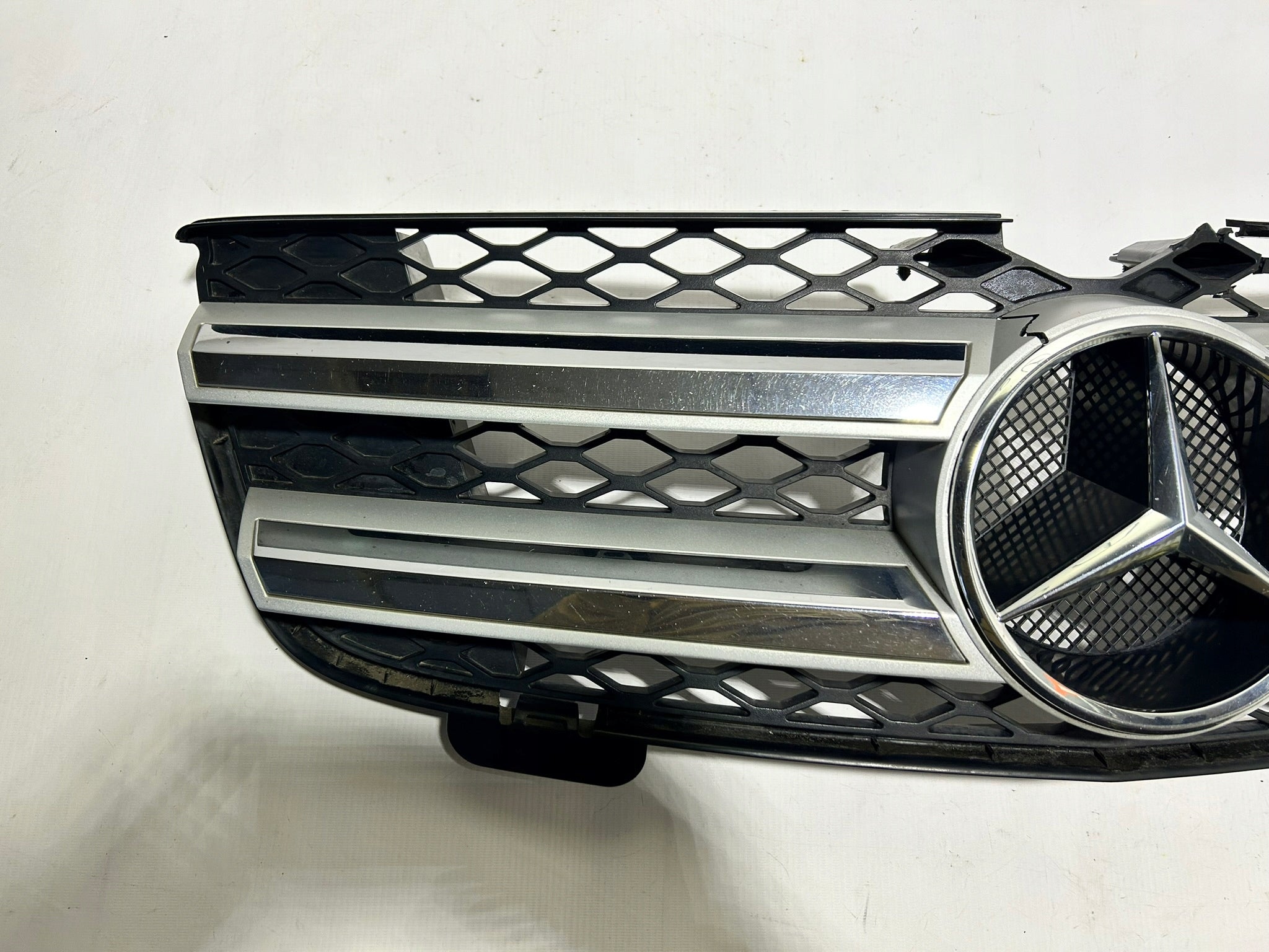 Kühlergrill Mercedes W164 FRONTGRILL A1648880223 Kühlergitter