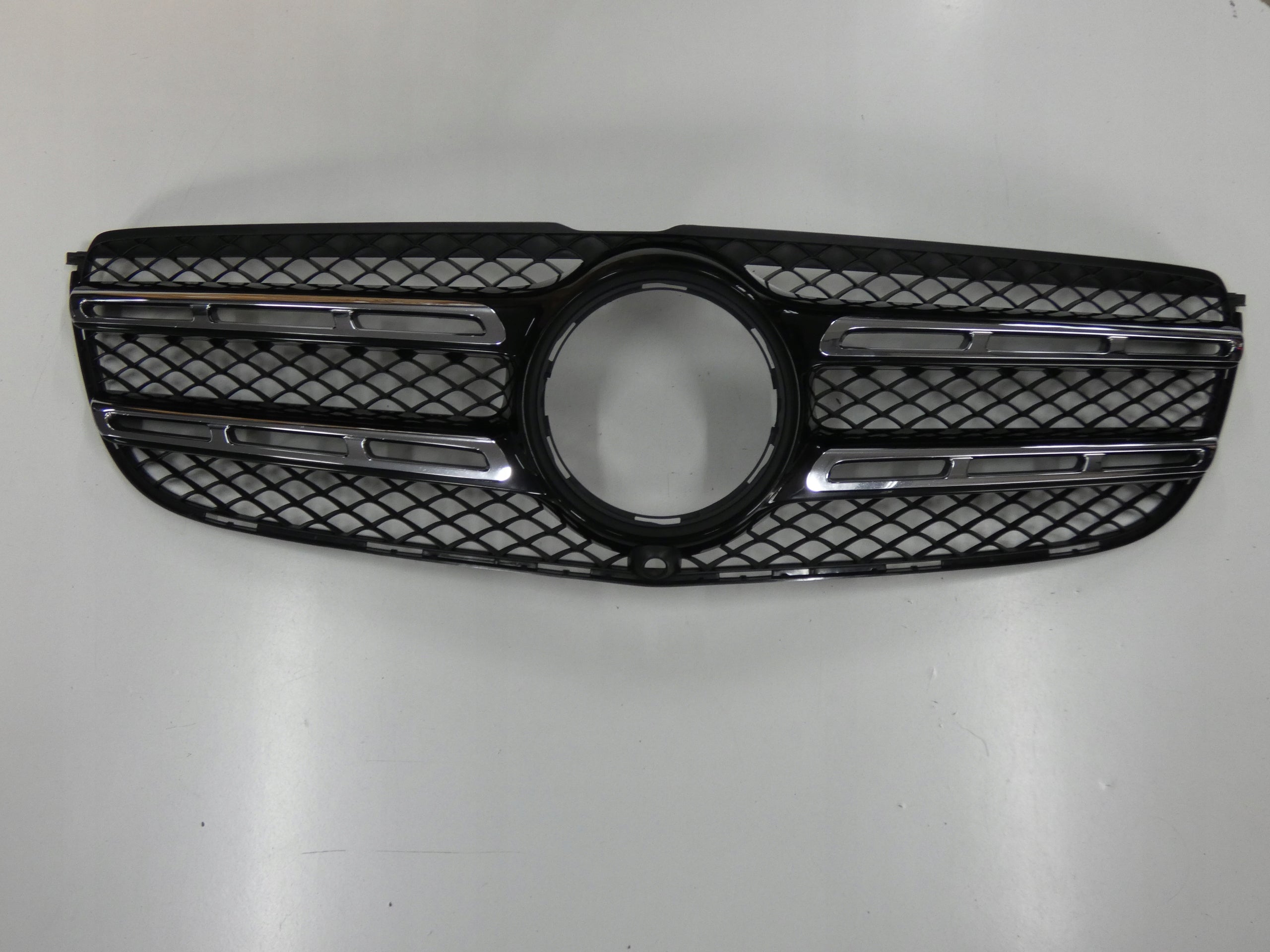  Kühlergrill Mercedes GLS W166 A166 FRONTGRILL A1668880460 Kühlergitter product image