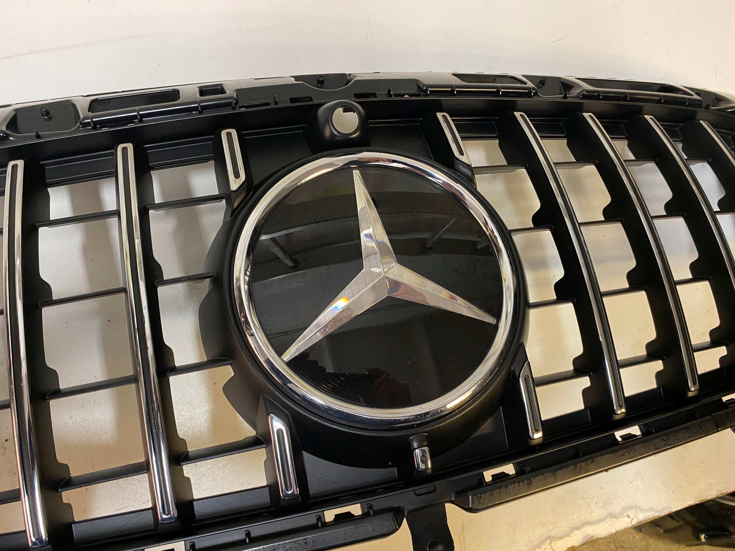 Kühlergrill Mercedes GLB 247 FRONTGRILL A2478883901 Kühlergitter