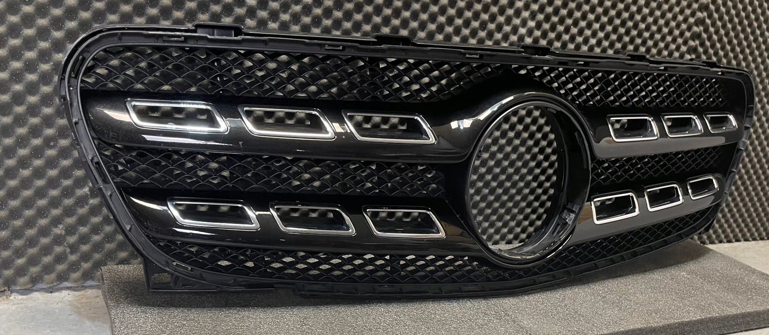 Kühlergrill Mercedes A156 FRONTGRILL A1568880400 Kühlergitter