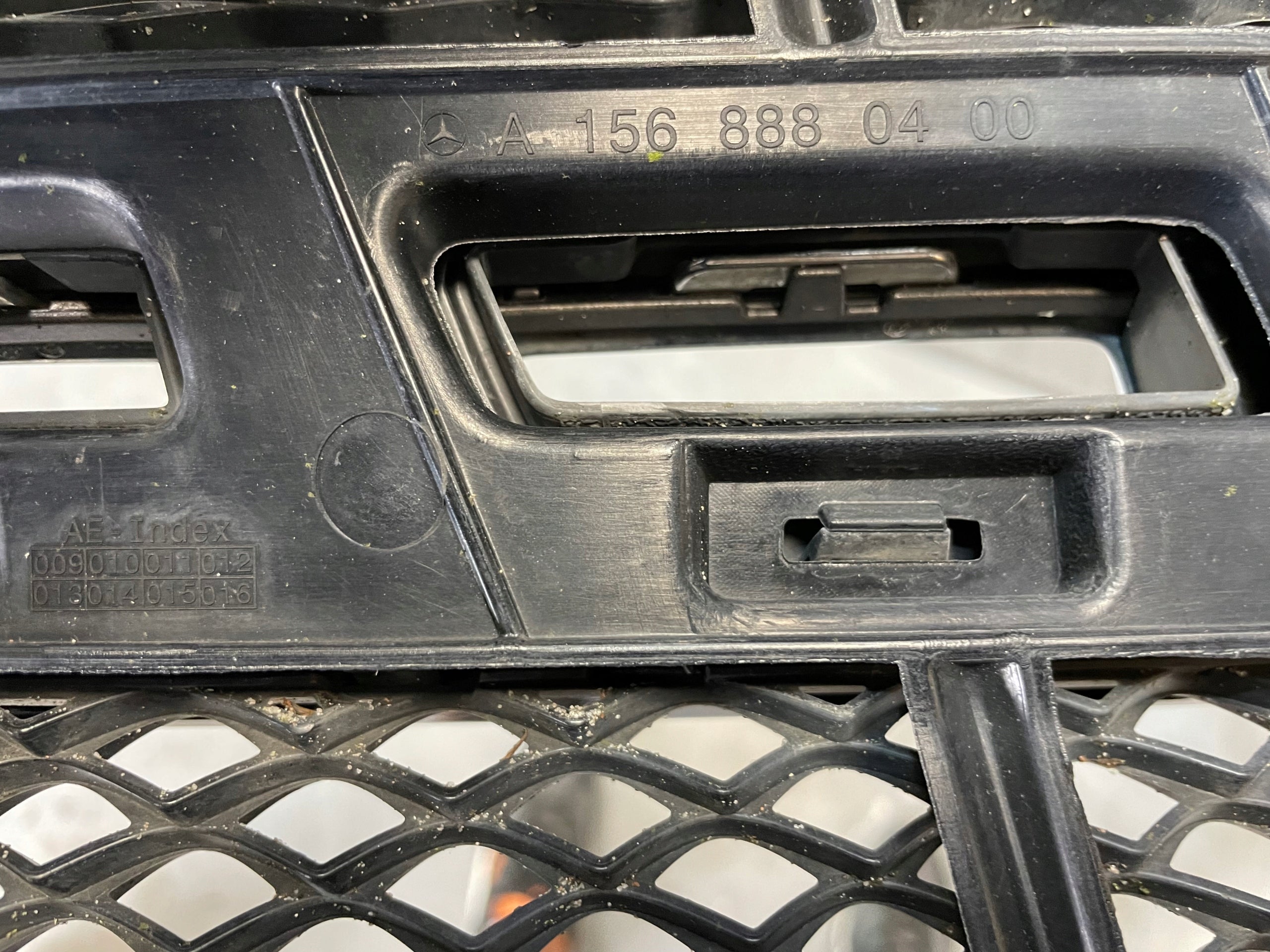 Kühlergrill Mercedes A156 FRONTGRILL A1568880400 Kühlergitter