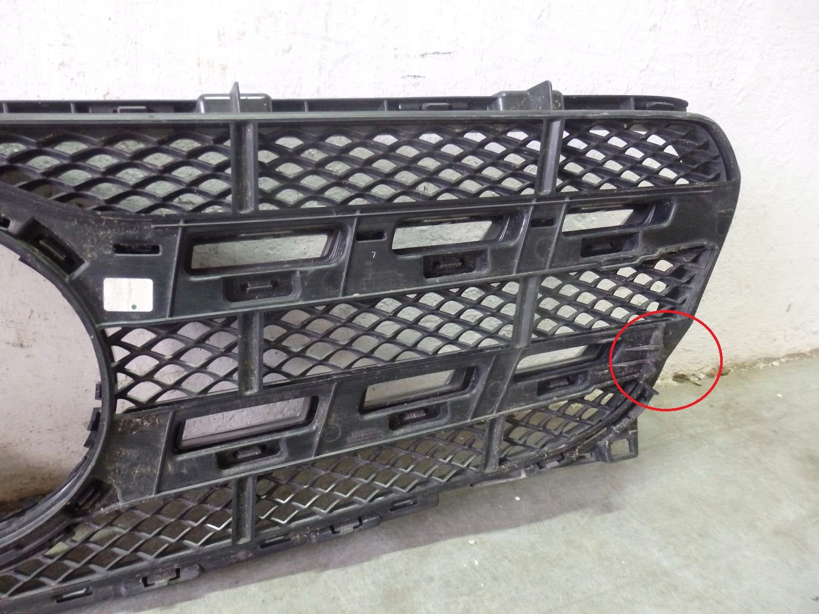 Kühlergrill Mercedes W156 A156 FRONTGRILL A1568880400 Kühlergitter