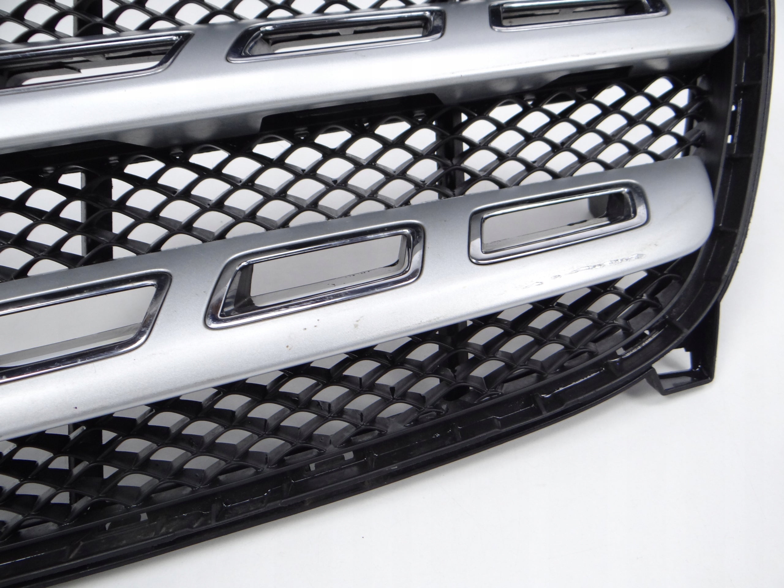 Kühlergrill Mercedes X156 W156 A156 FRONTGRILL A1568880400 Kühlergitter