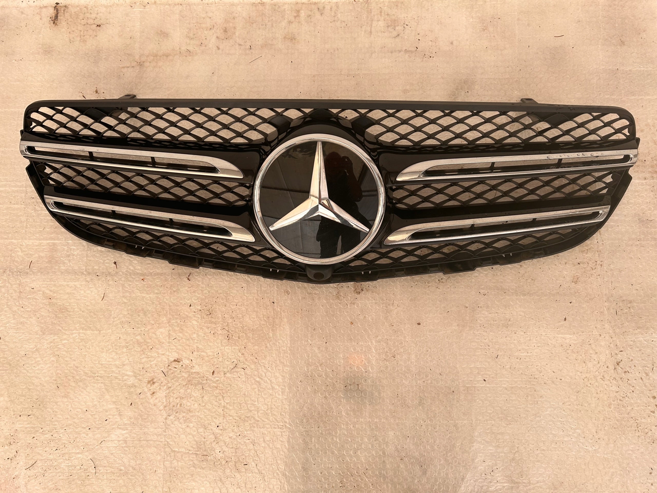  Kühlergrill Mercedes A253 FRONTGRILL Kühlergitter product image