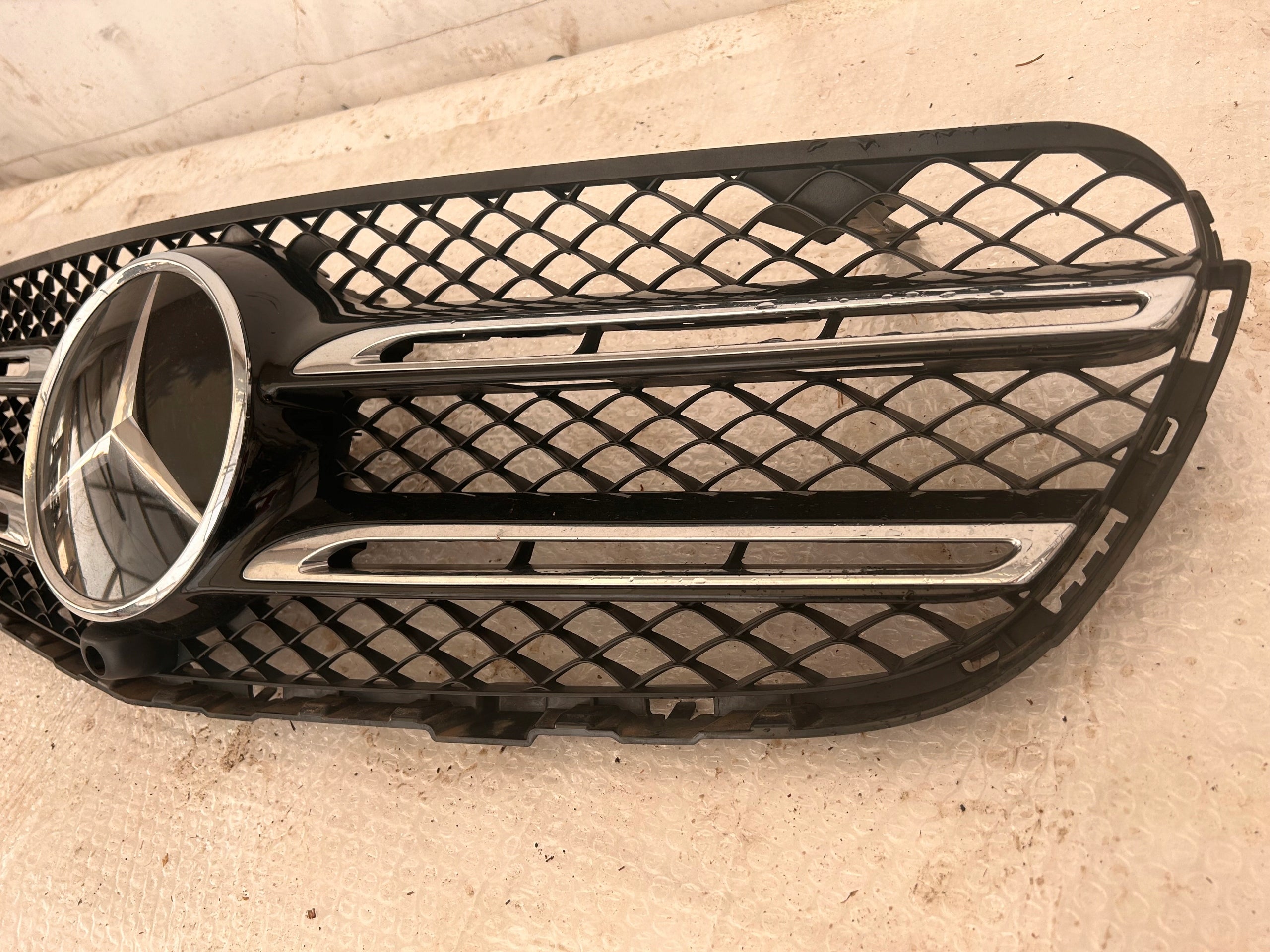 Kühlergrill Mercedes A253 FRONTGRILL Kühlergitter