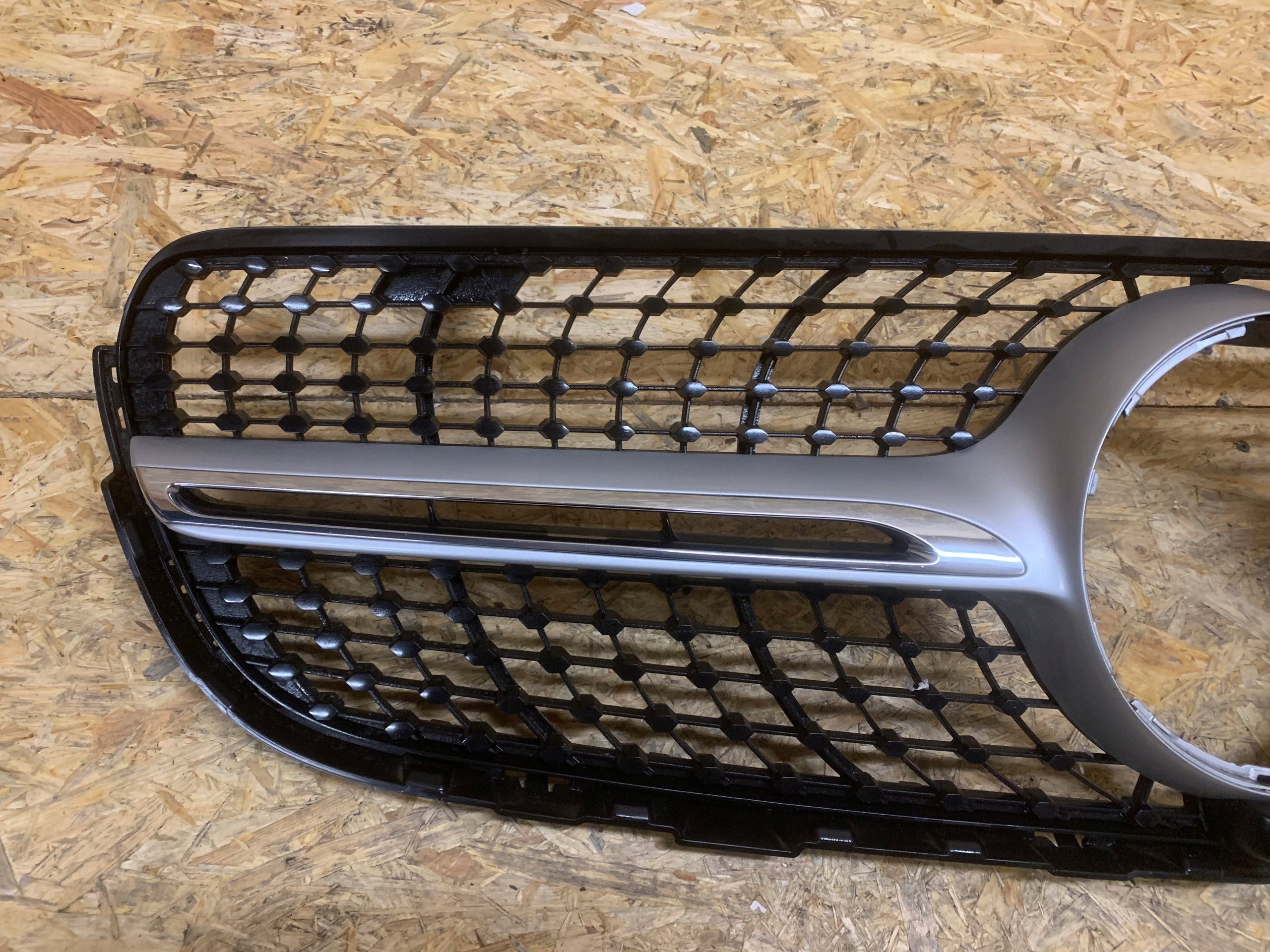 Kühlergrill Mercedes X253 W253 GLC A253 FRONTGRILL A2538806667 Kühlergitter