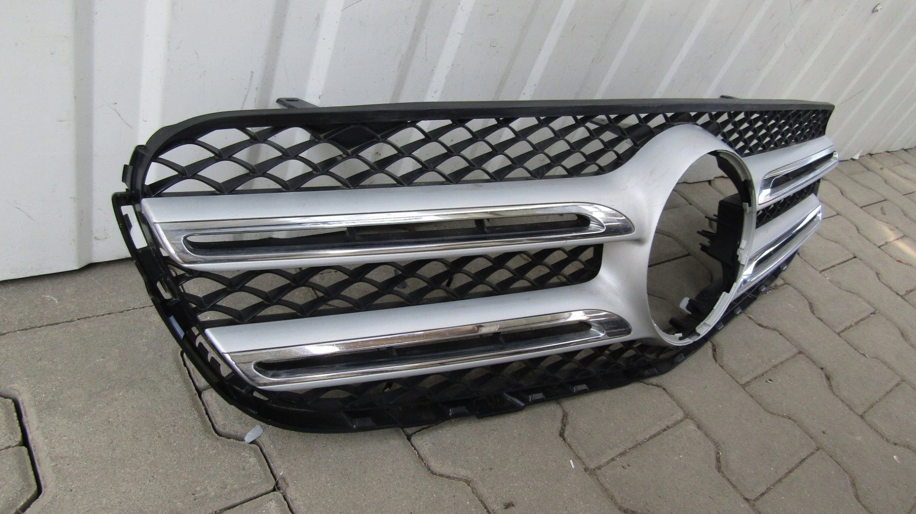 Kühlergrill Mercedes X253 FRONTGRILL A2538806676 Kühlergitter