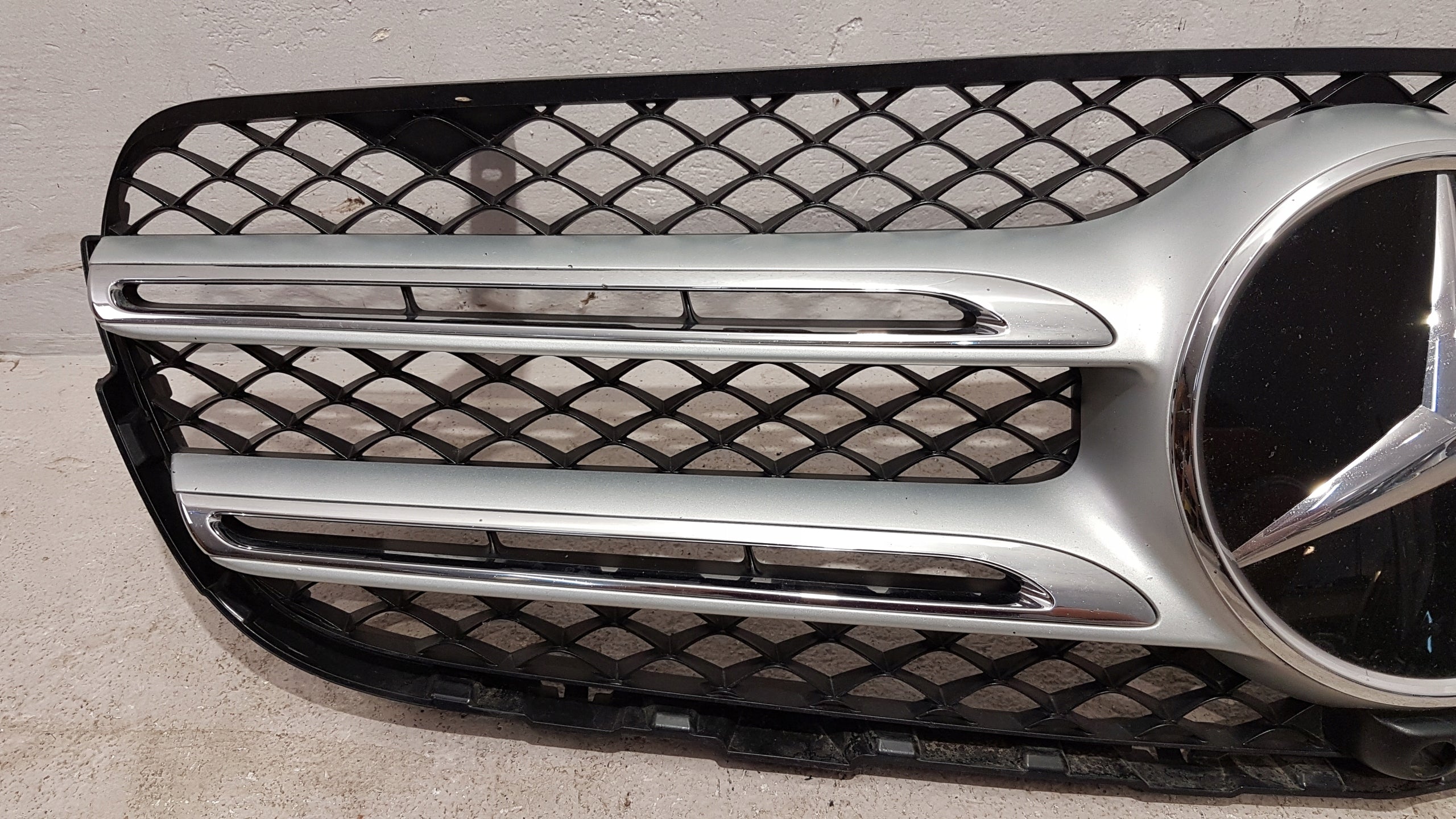 Kühlergrill Mercedes A253 GLC W253 X253 FRONTGRILL A2538806600 Kühlergitter