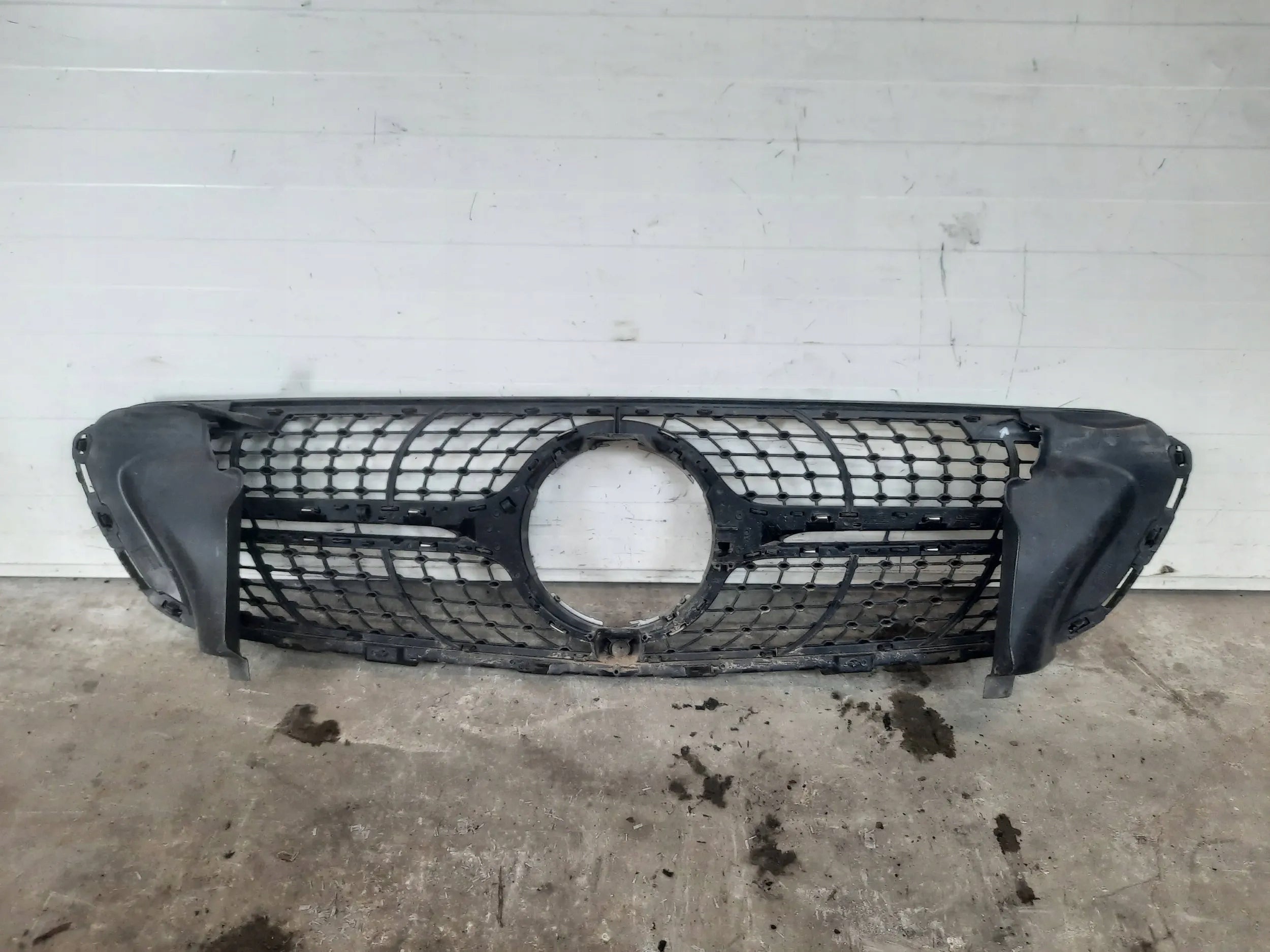 Kühlergrill Mercedes X253 GLC W253 FRONTGRILL A2538804674 Kühlergitter