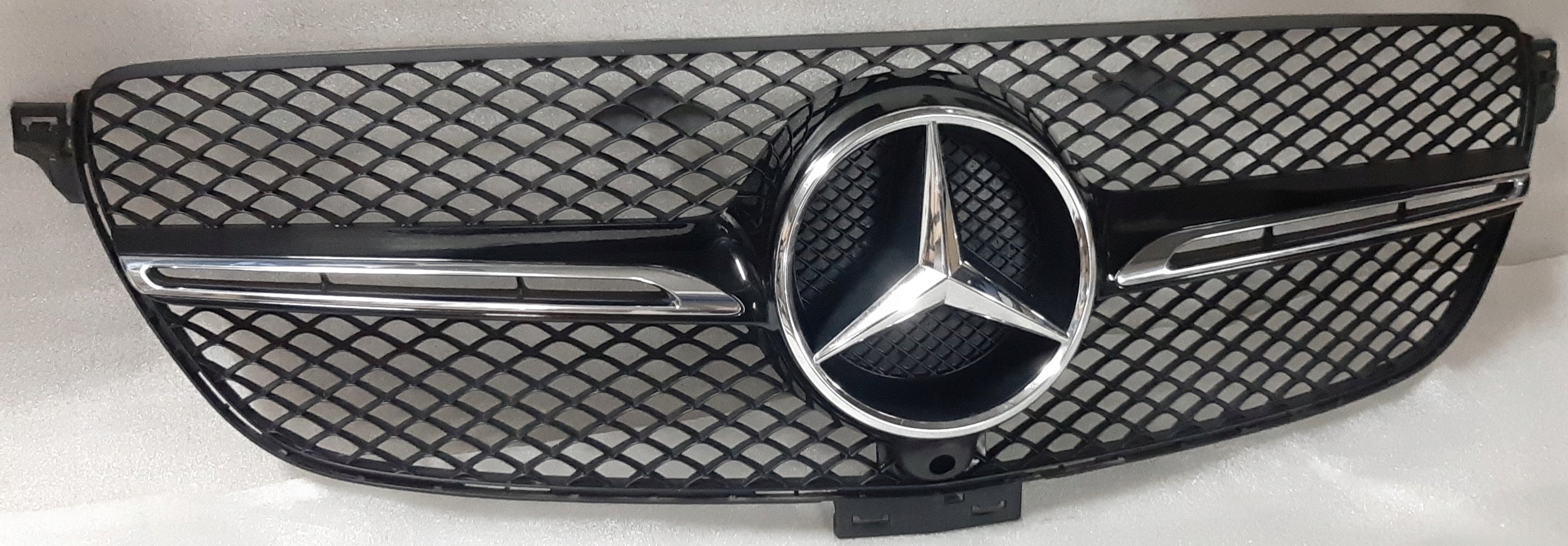 Kühlergrill Mercedes W292 A292 FRONTGRILL A2928880060 Kühlergitter