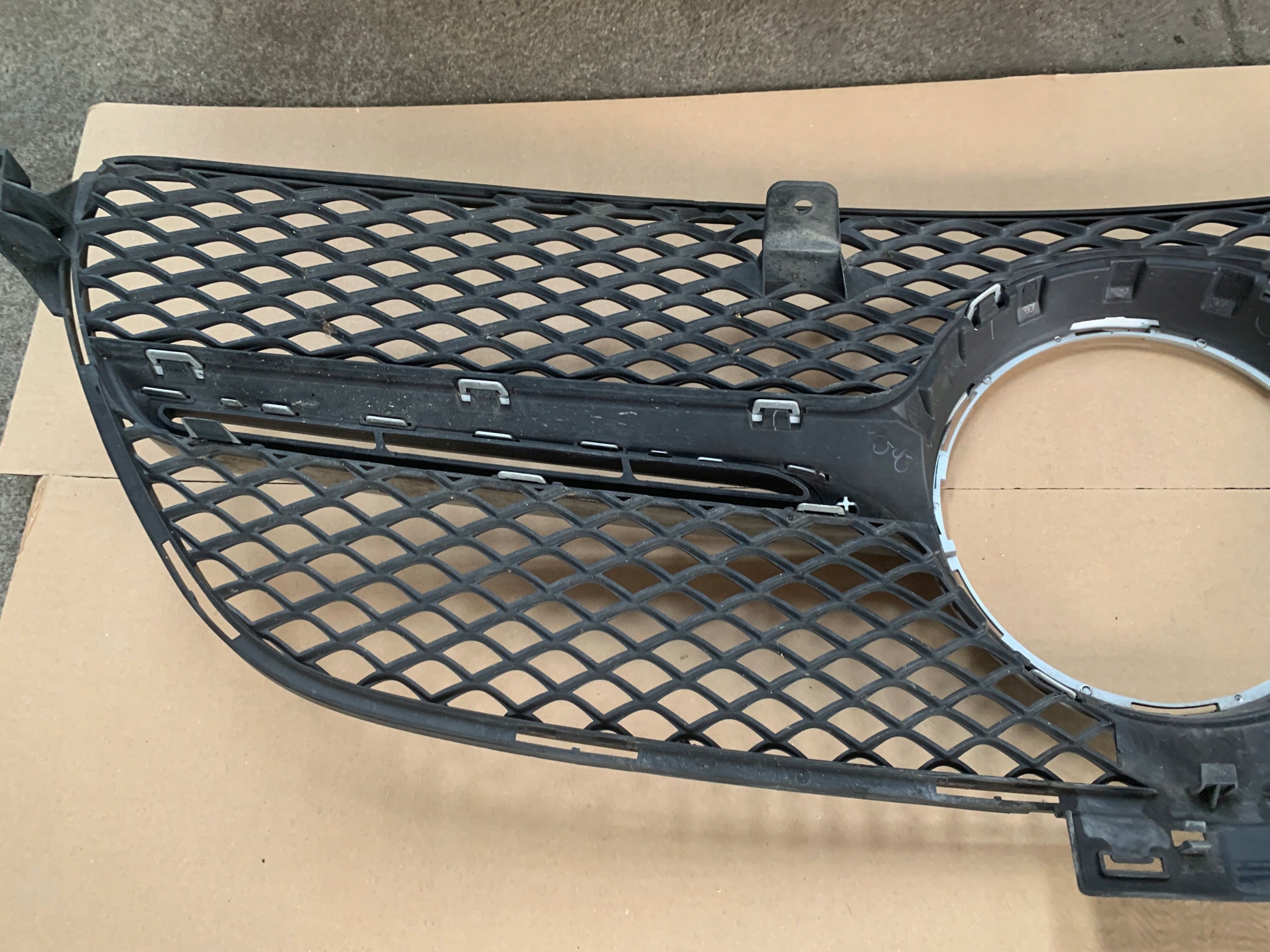 Kühlergrill Mercedes A292 W292 FRONTGRILL A2928880060 Kühlergitter