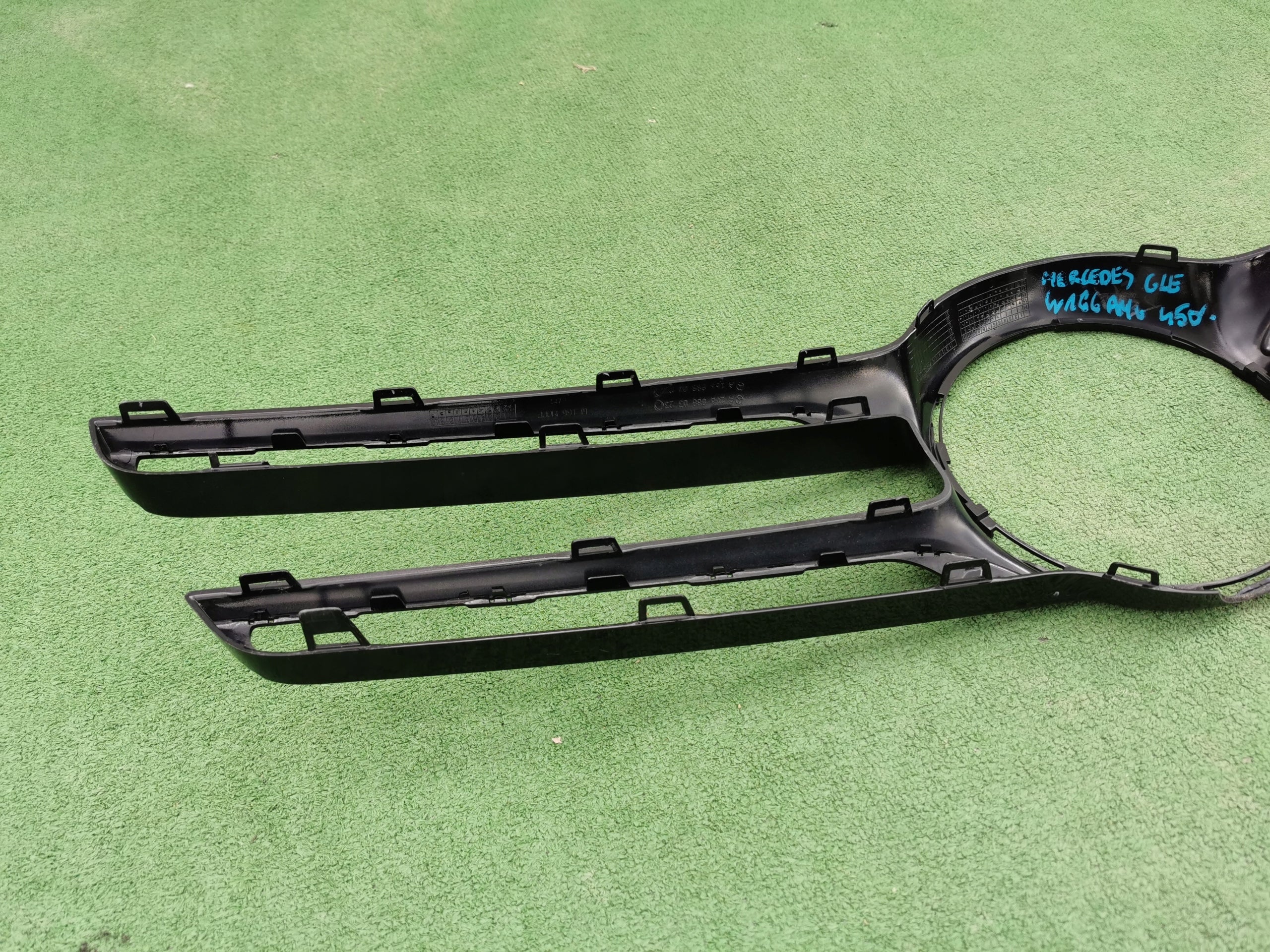 Kühlergrill Mercedes A166 GLE W166 FRONTGRILL A1668880323 Kühlergitter