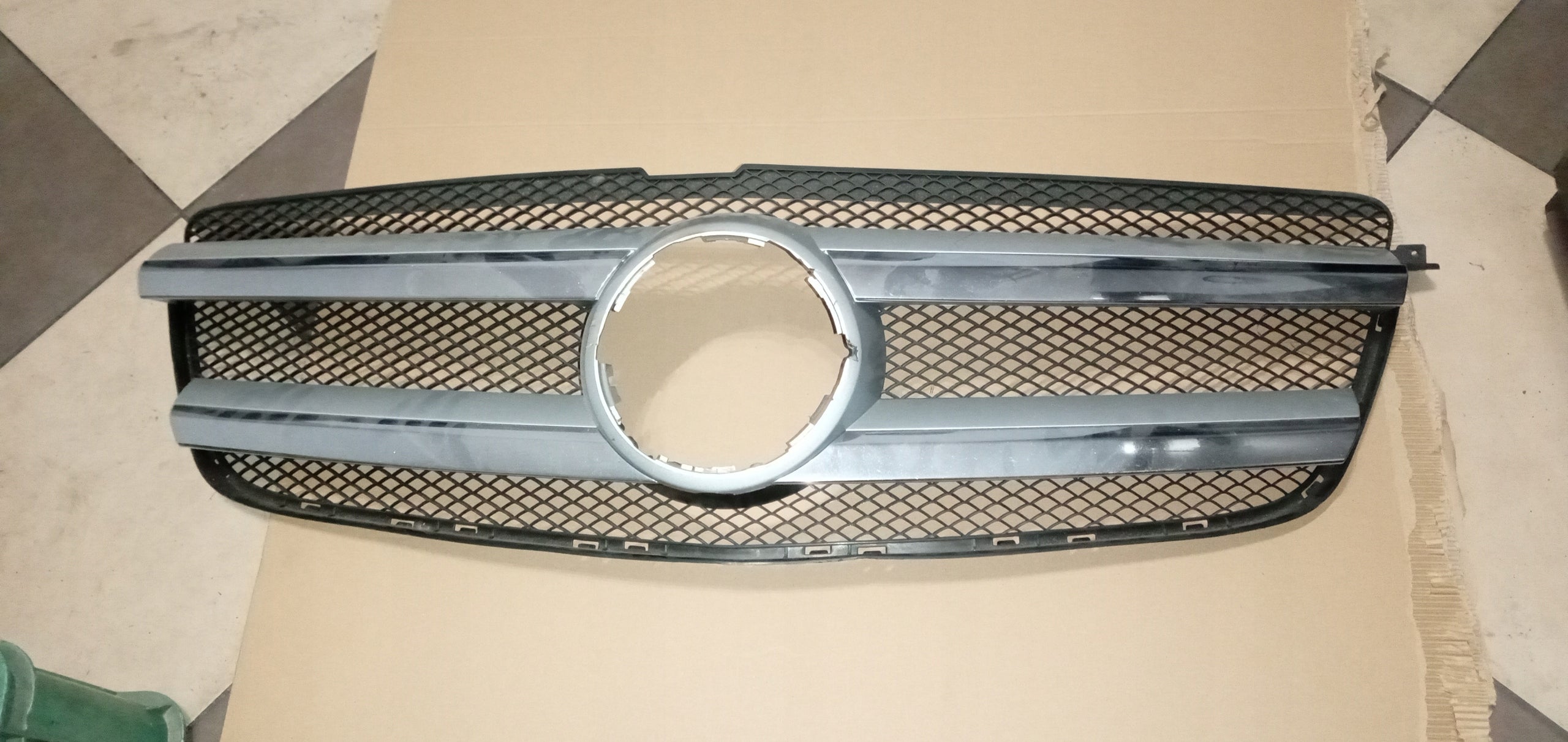  Kühlergrill Mercedes X166 W166 A166 FRONTGRILL A1668850054 Kühlergitter product image