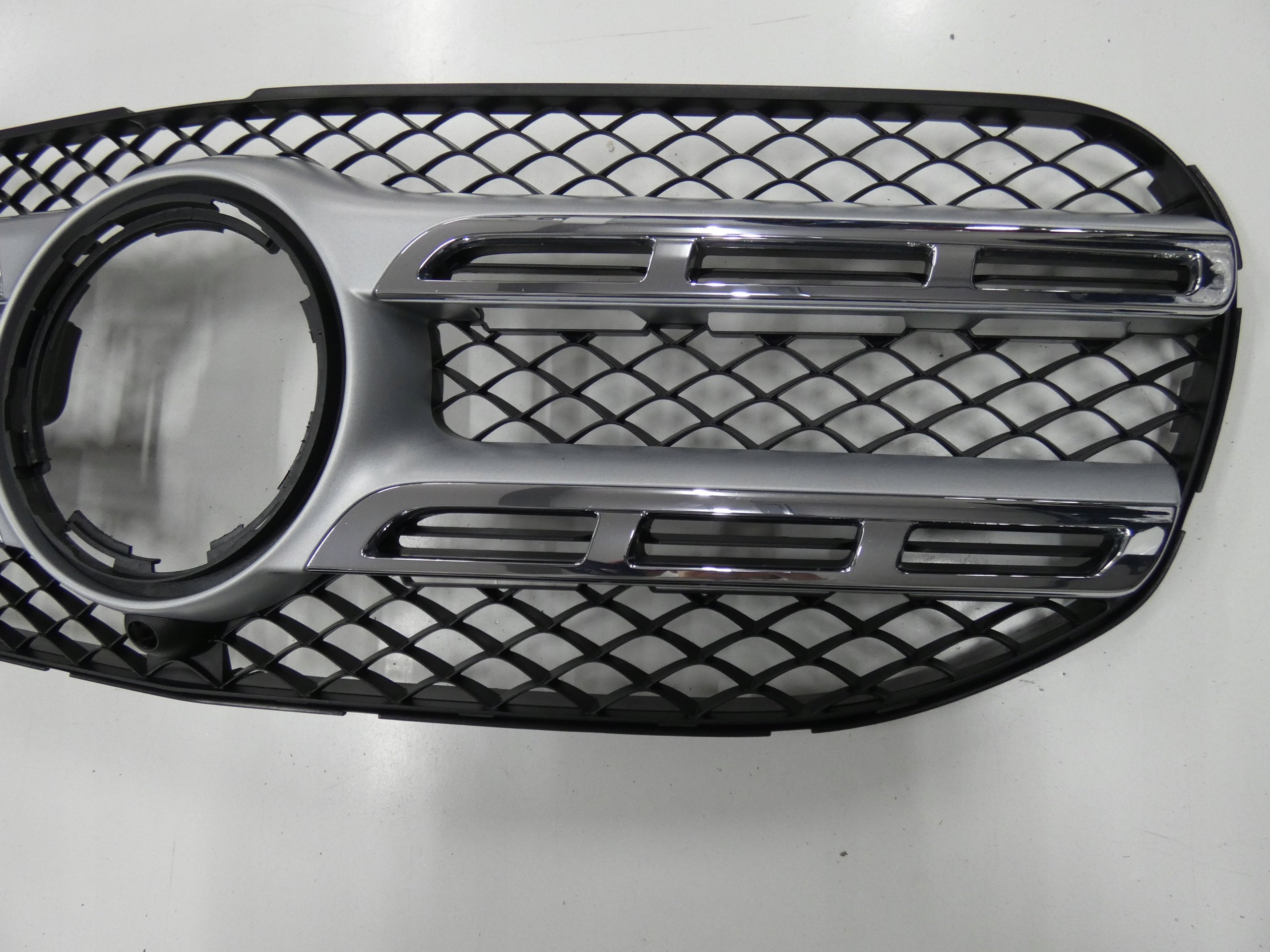 Kühlergrill Mercedes GLS X167 GLS W167 FRONTGRILL A1678881100 Kühlergitter