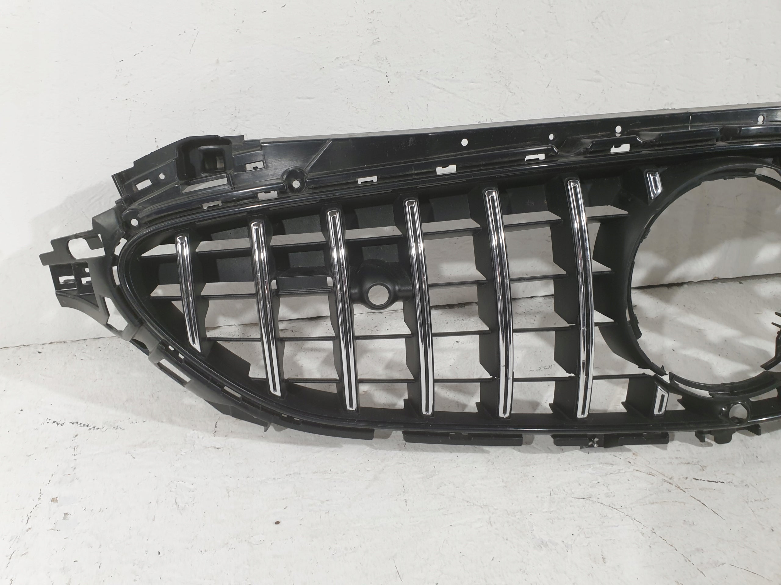 Kühlergrill Mercedes W232 FRONTGRILL A2328880100 Kühlergitter