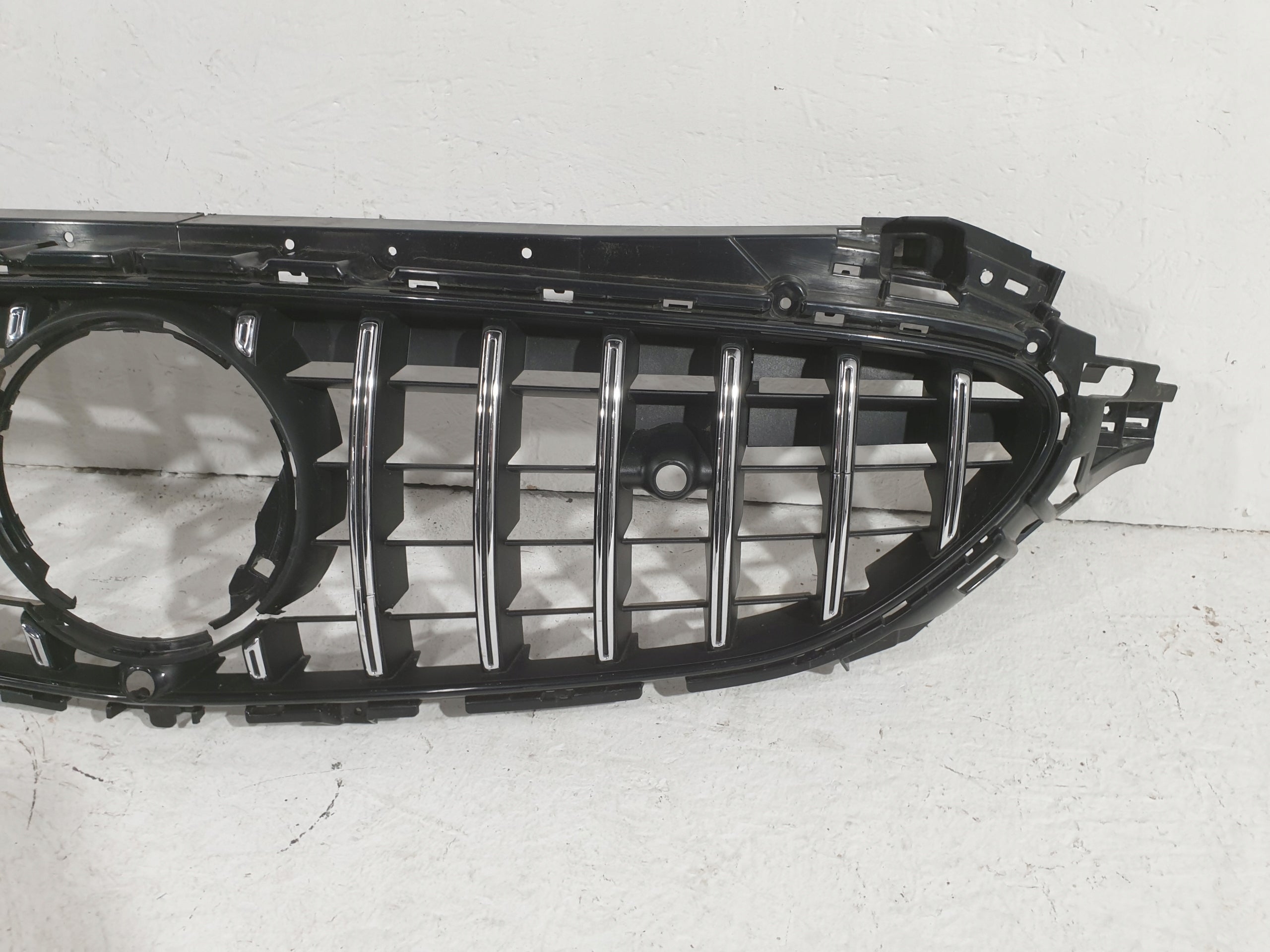 Kühlergrill Mercedes W232 FRONTGRILL A2328880100 Kühlergitter