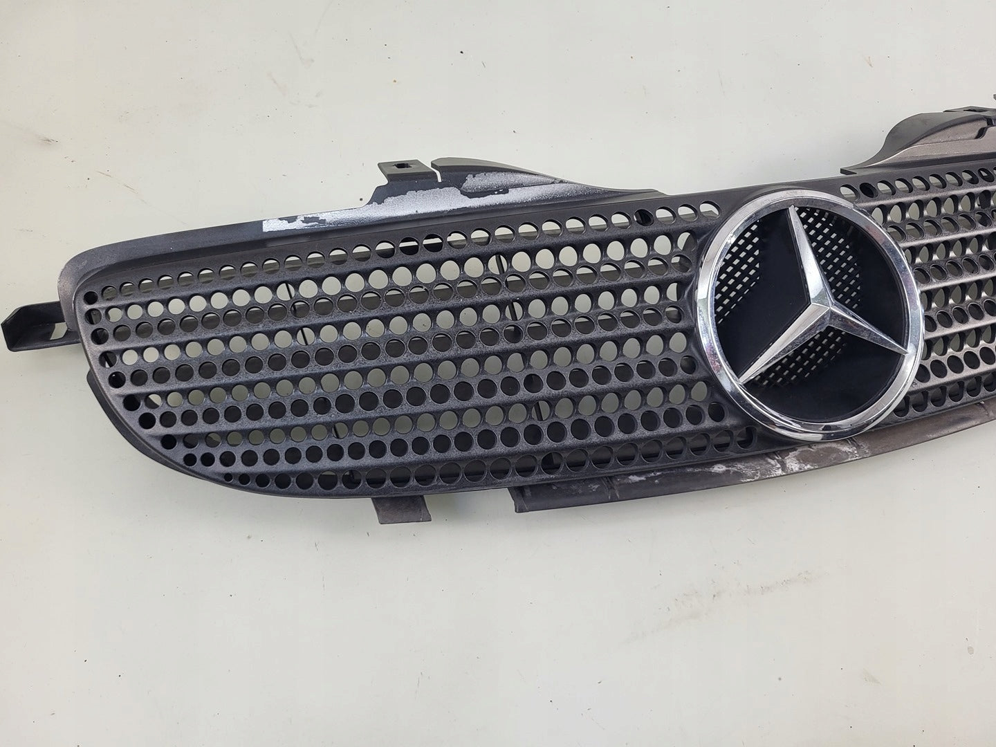 Kühlergrill Mercedes W170 W170 FRONTGRILL A1708800085 Kühlergitter