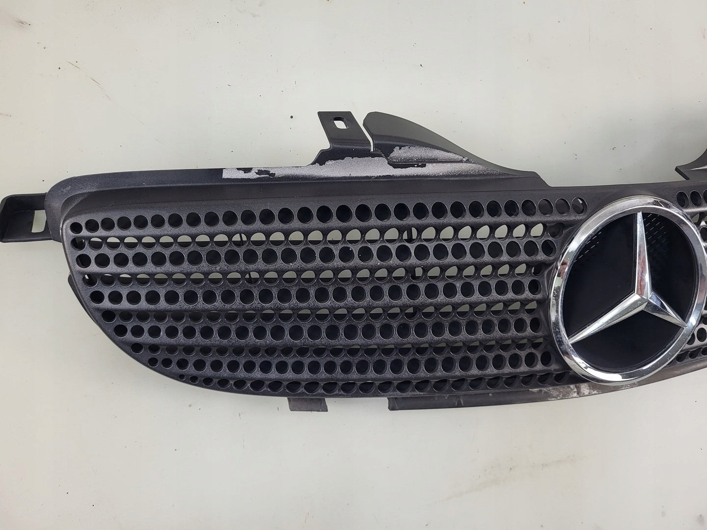 Kühlergrill Mercedes W170 W170 FRONTGRILL A1708800085 Kühlergitter