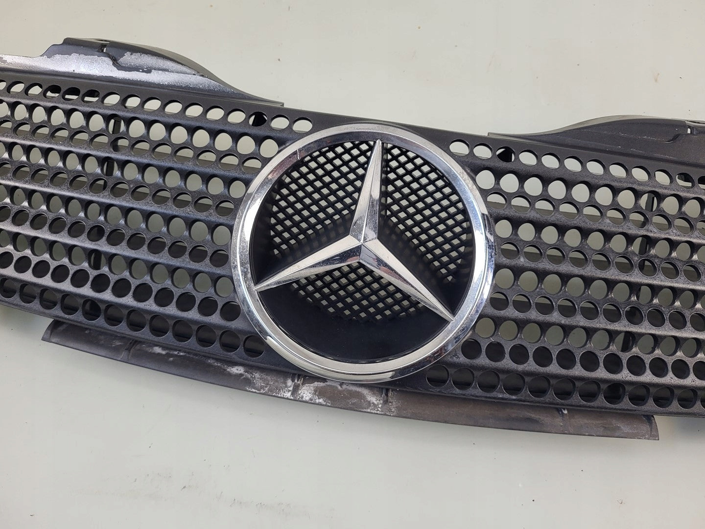 Kühlergrill Mercedes W170 W170 FRONTGRILL A1708800085 Kühlergitter