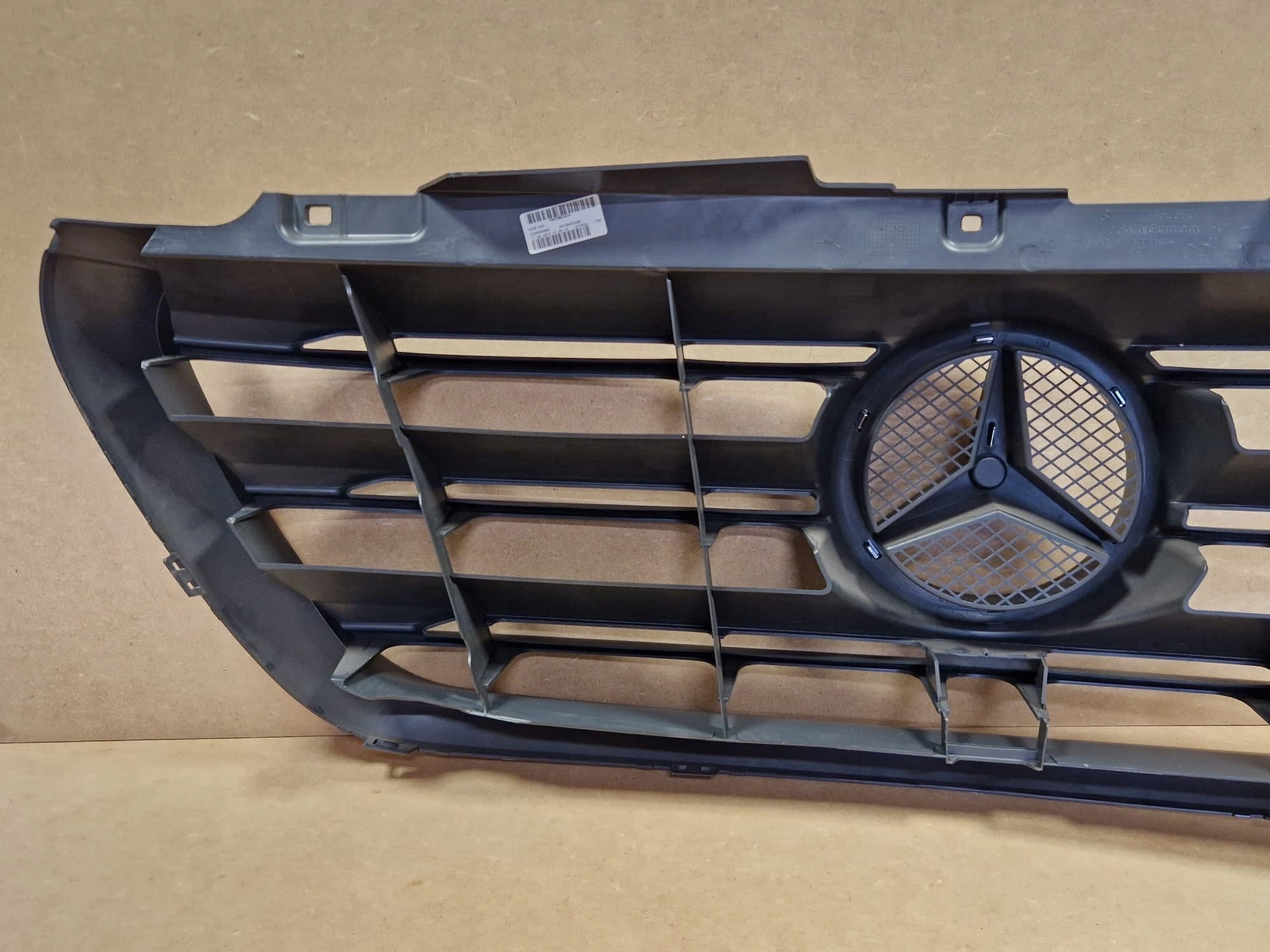 Kühlergrill Mercedes SPRINTER W910 W907 FRONTGRILL A9108852600 Kühlergitter