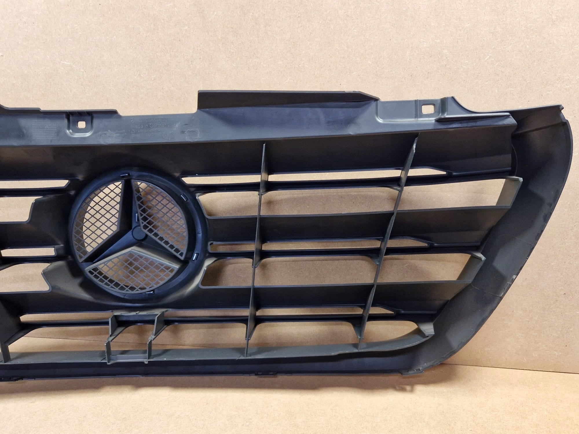 Kühlergrill Mercedes SPRINTER W910 W907 FRONTGRILL A9108852600 Kühlergitter