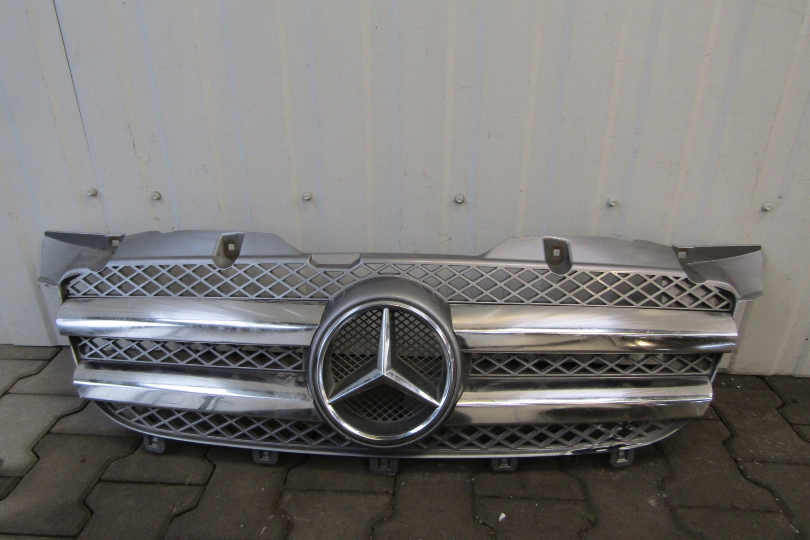  Kühlergrill Mercedes SPRINTER W906 FRONTGRILL A9068800385 Kühlergitter product image