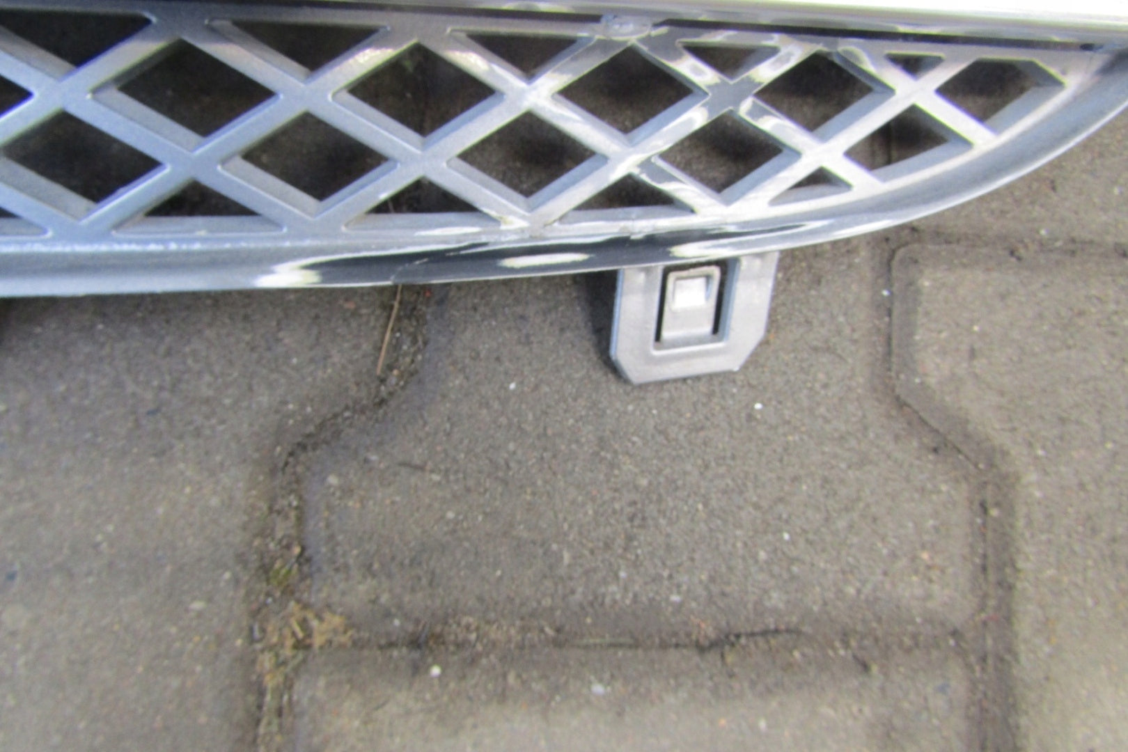 Kühlergrill Mercedes SPRINTER W906 FRONTGRILL A9068800385 Kühlergitter